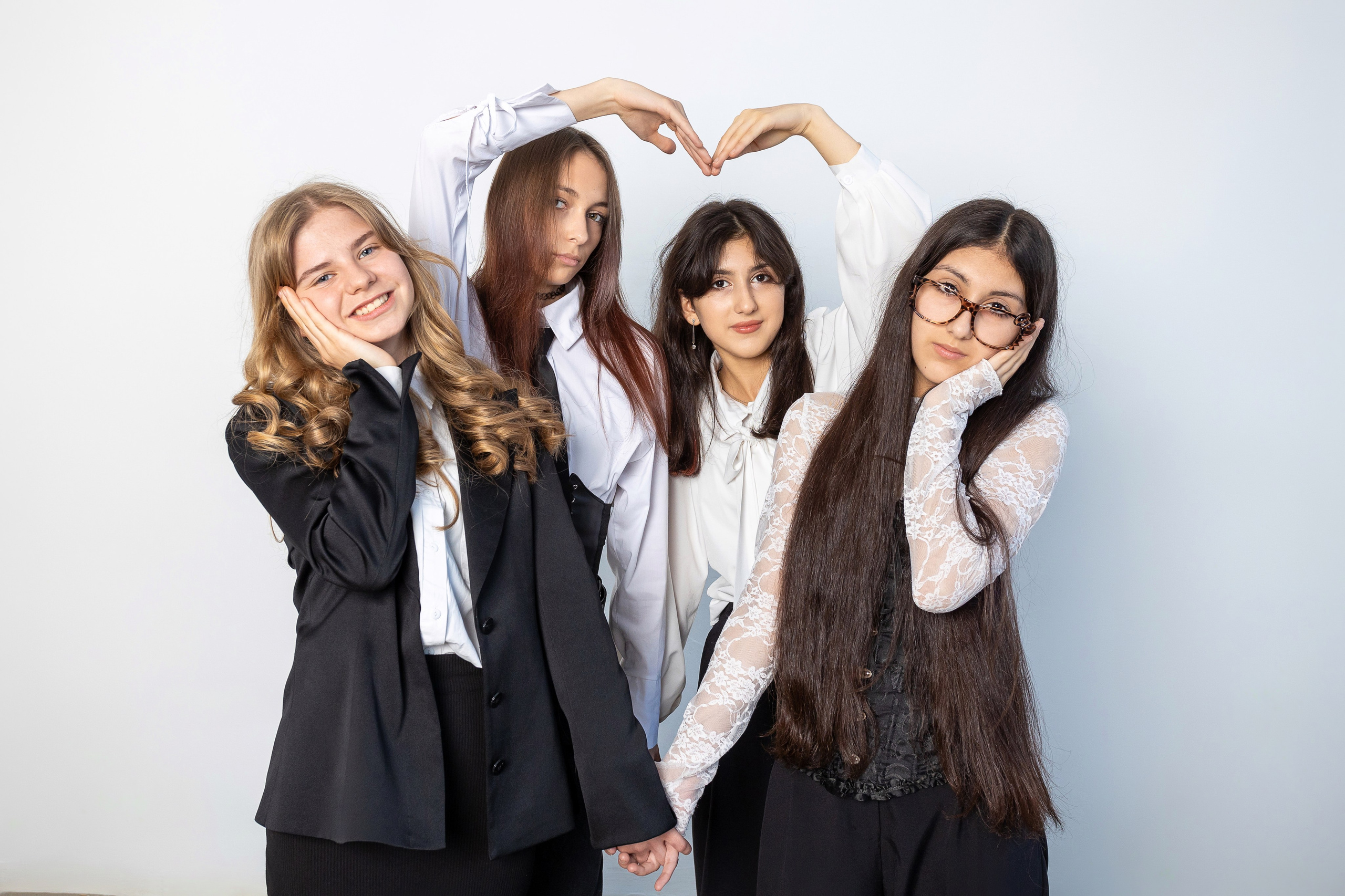 В школе. Выпускные альбомы Майкоп, Краснодар Елена Золотарева