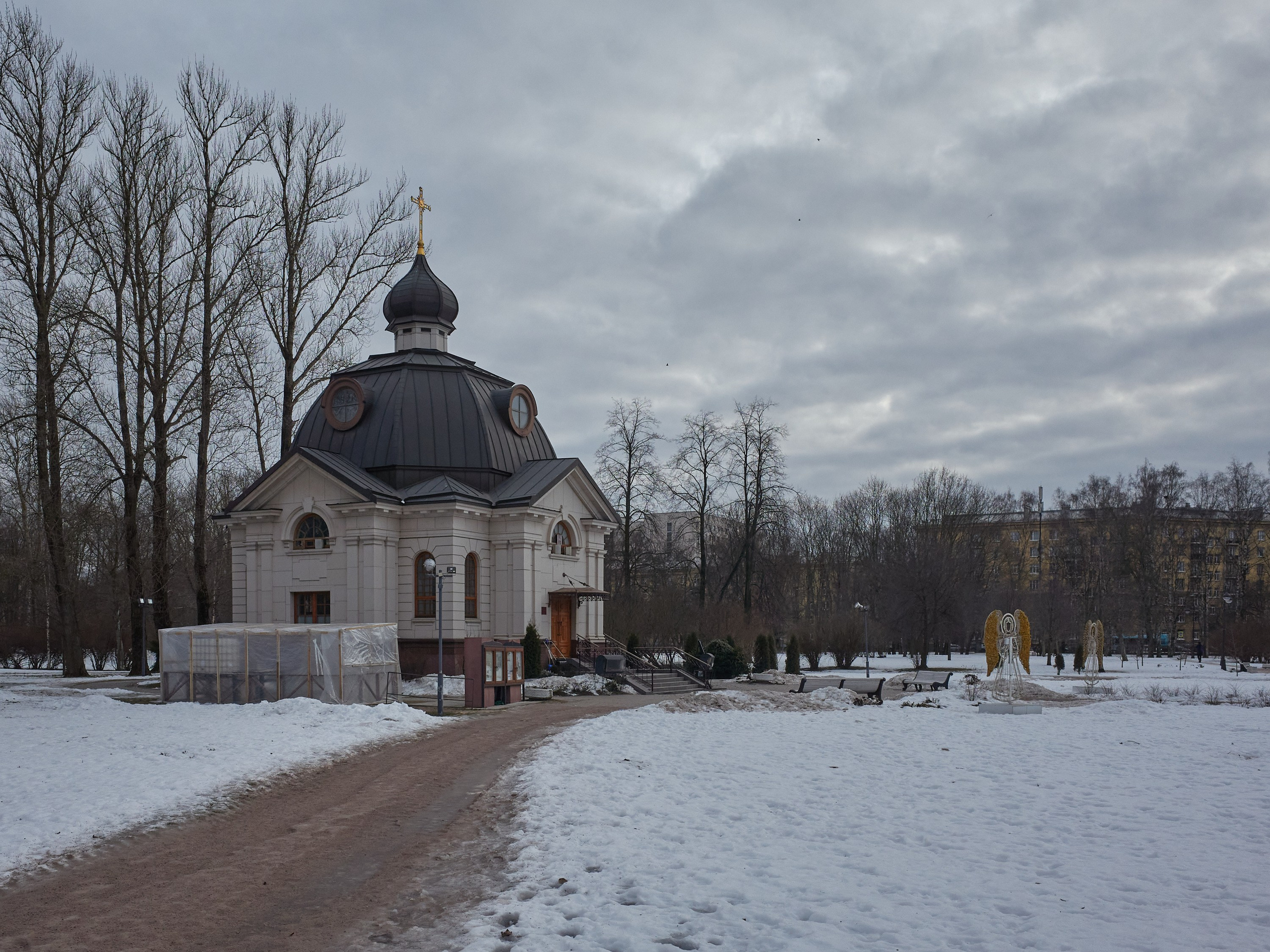 Вера в большом городе. Ольга Шкотова документальный фотограф