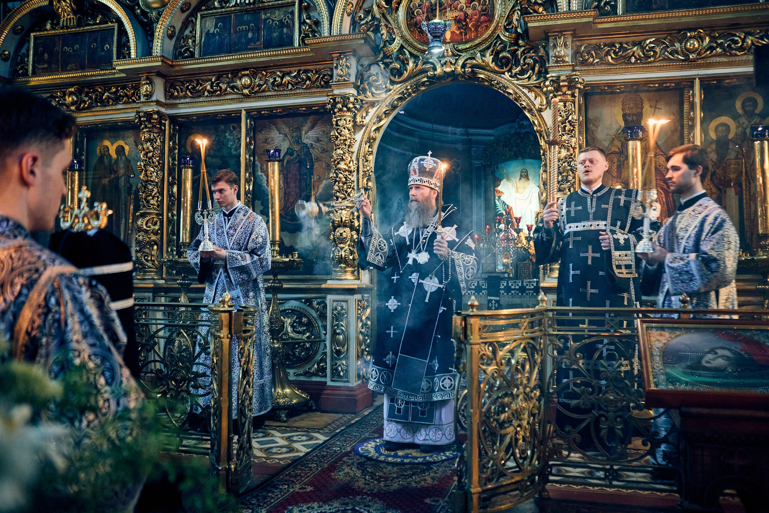 Утреня Погребение Спасителя. DMITRY MOISEENKO — фотограф, художник, топ-стилист