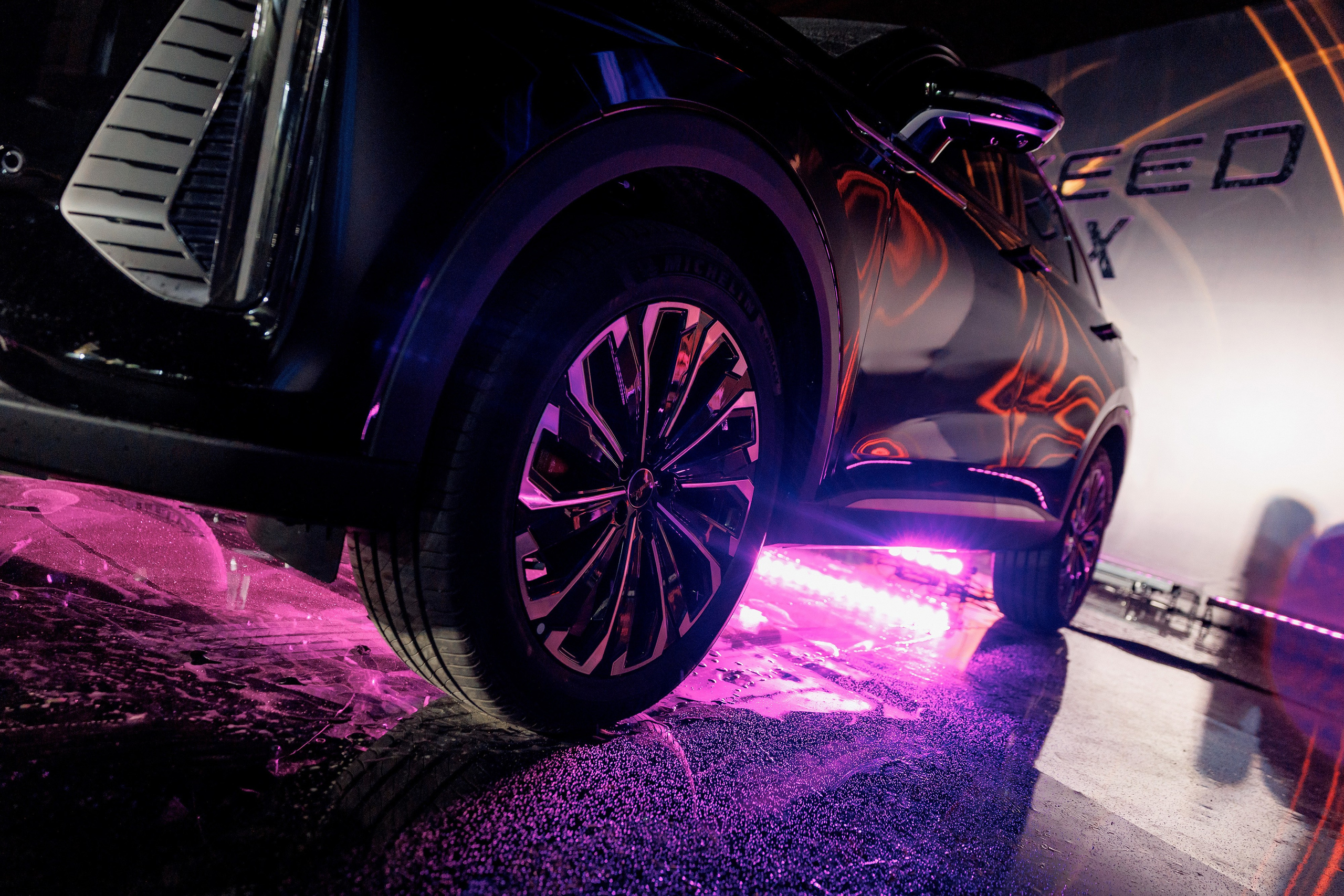 Презентация Exeed RX. Свадебный фотограф в Иркутске Сапаров Александр