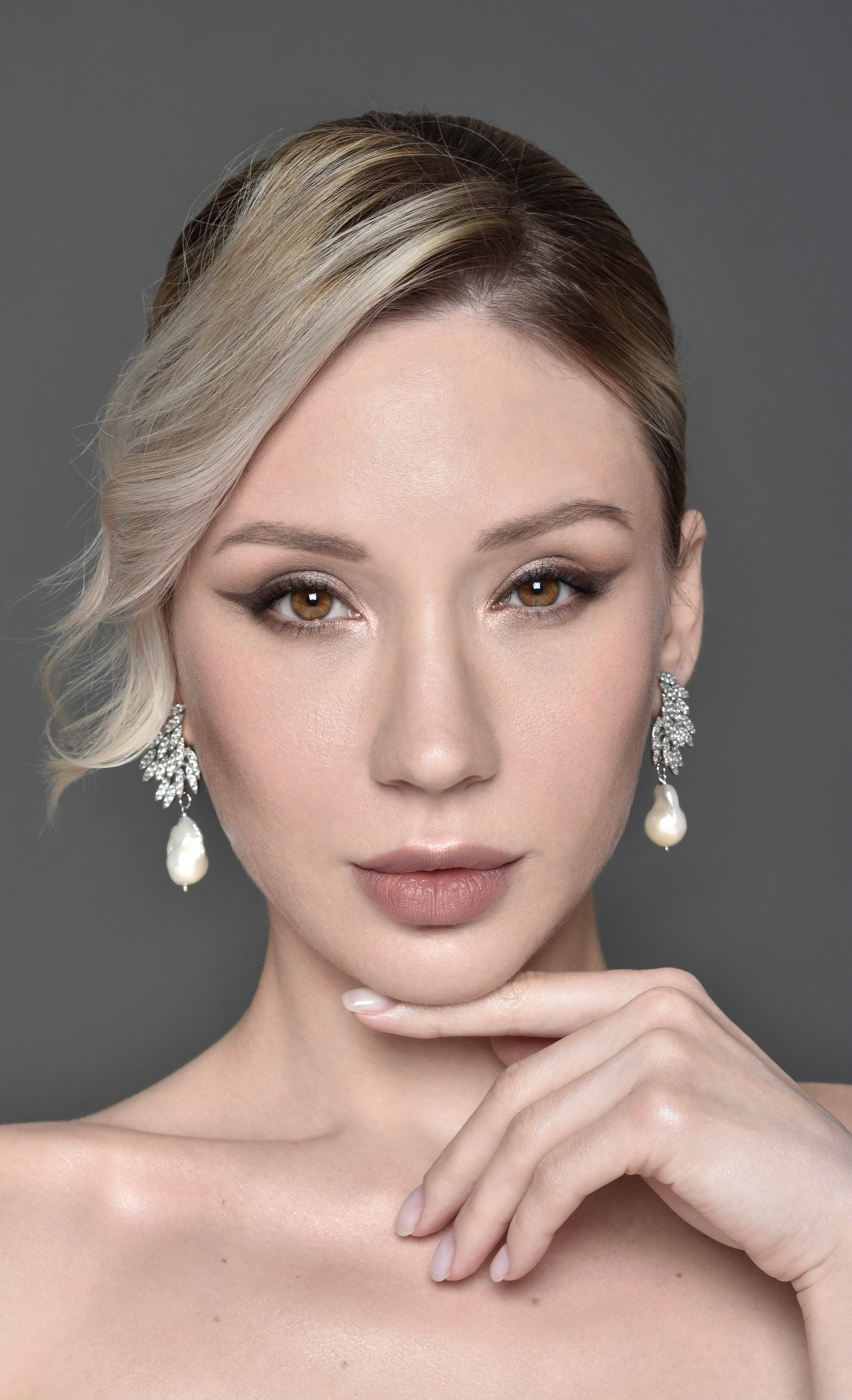 Book. Модель Катунова Яна