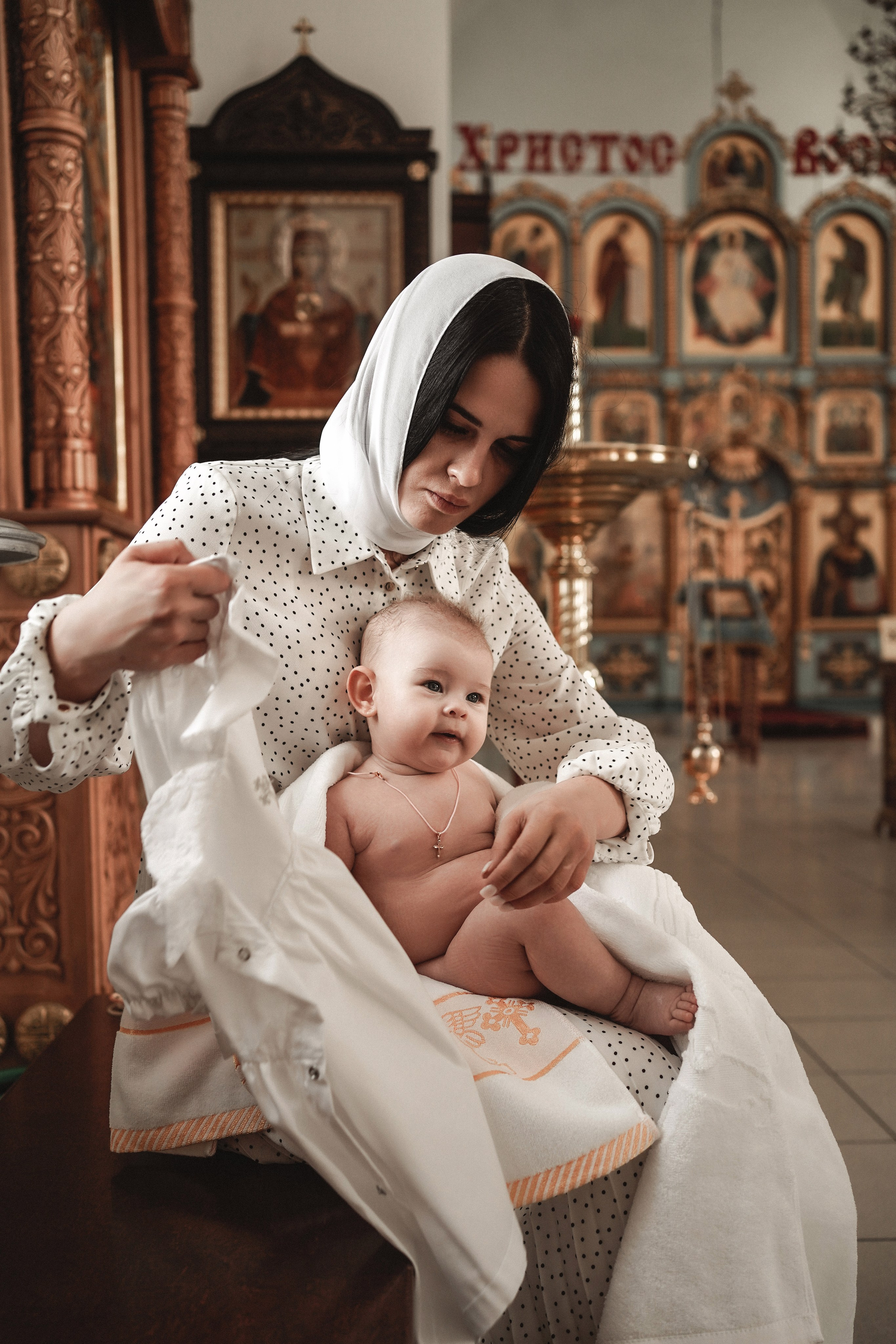 Таинство Крещения в Успенском храме. Свадебный фотограф в Ростове-на-Дону. Таинство Крещения и Венчания, семейные фотосессии. Алёна Чёботова