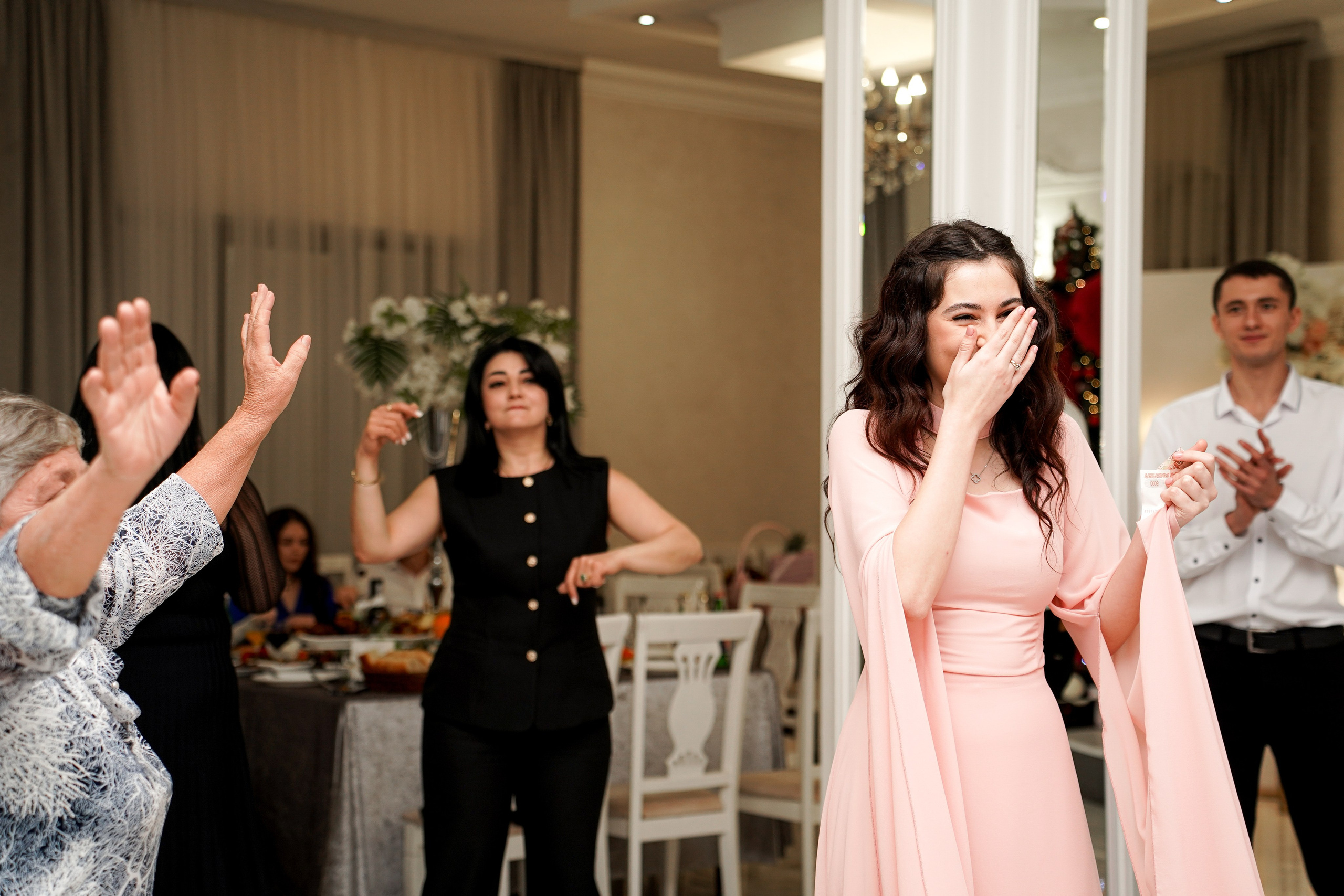 Сватовство. Свадебный фотограф в Ростове-на-Дону. Таинство Крещения и Венчания, семейные фотосессии. Алёна Чёботова