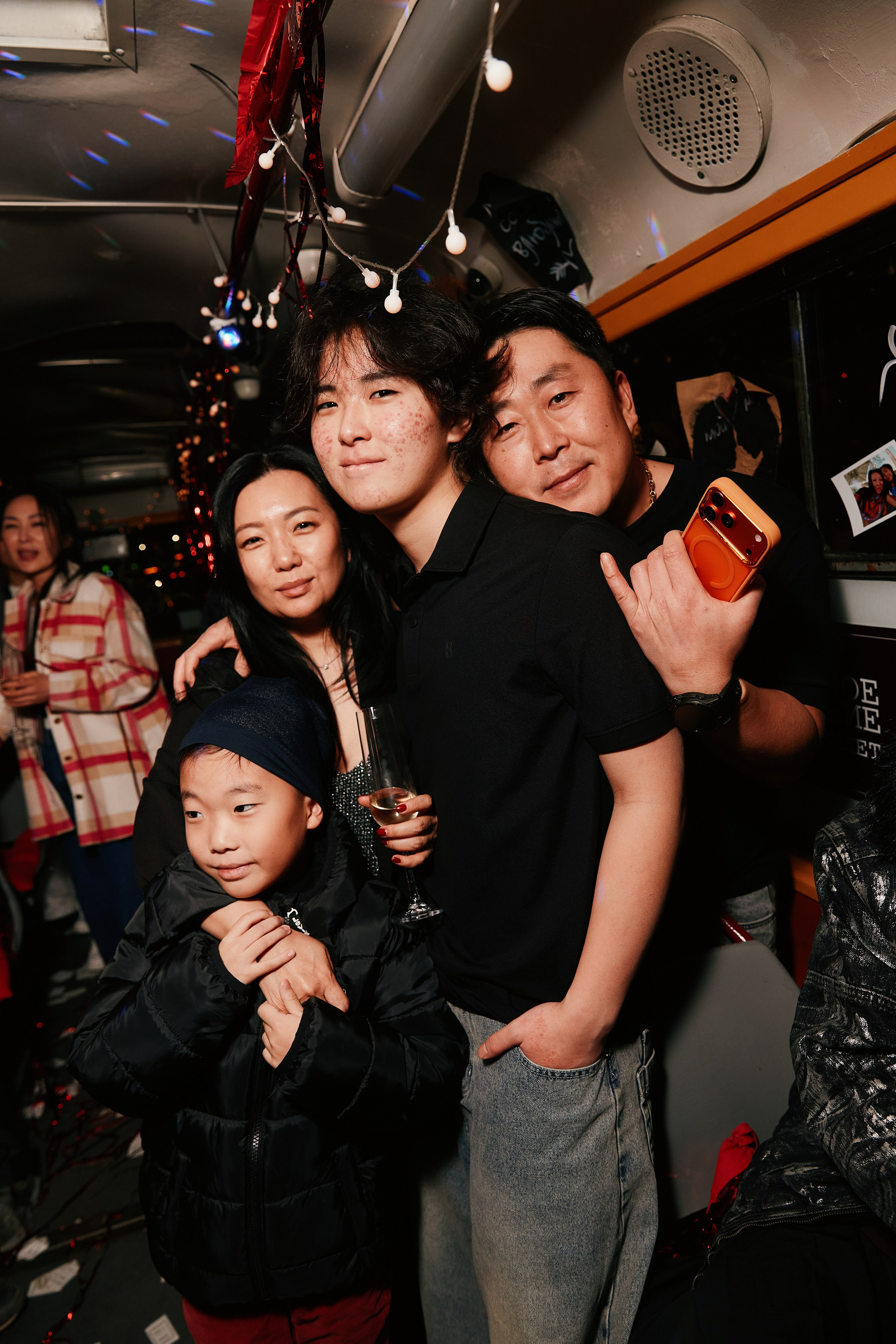 Tram 35 30.11. Свадебный репортажный фотограф краснодар максим дремов дрёмов фотосессия студия цена