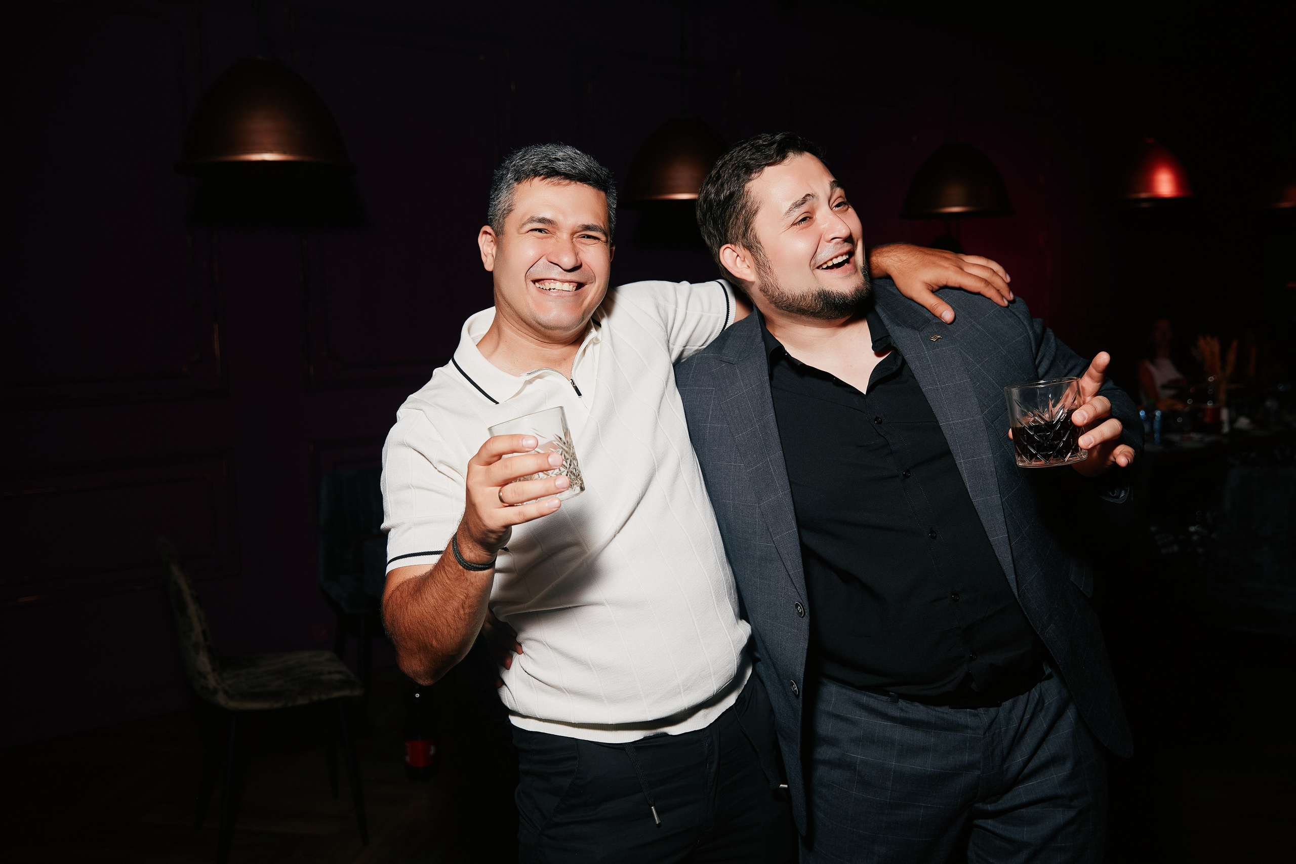 HOLIDAY IN AVRORA ROOM 10.08. Свадебный репортажный фотограф краснодар максим дремов дрёмов фотосессия студия цена