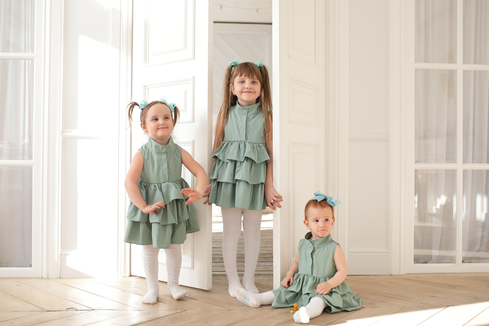 Семейные фотосессии в студии. Свадебный и семейный фотограф и видеограф в Екатеринбурге Полянские Тимур и Анастасия