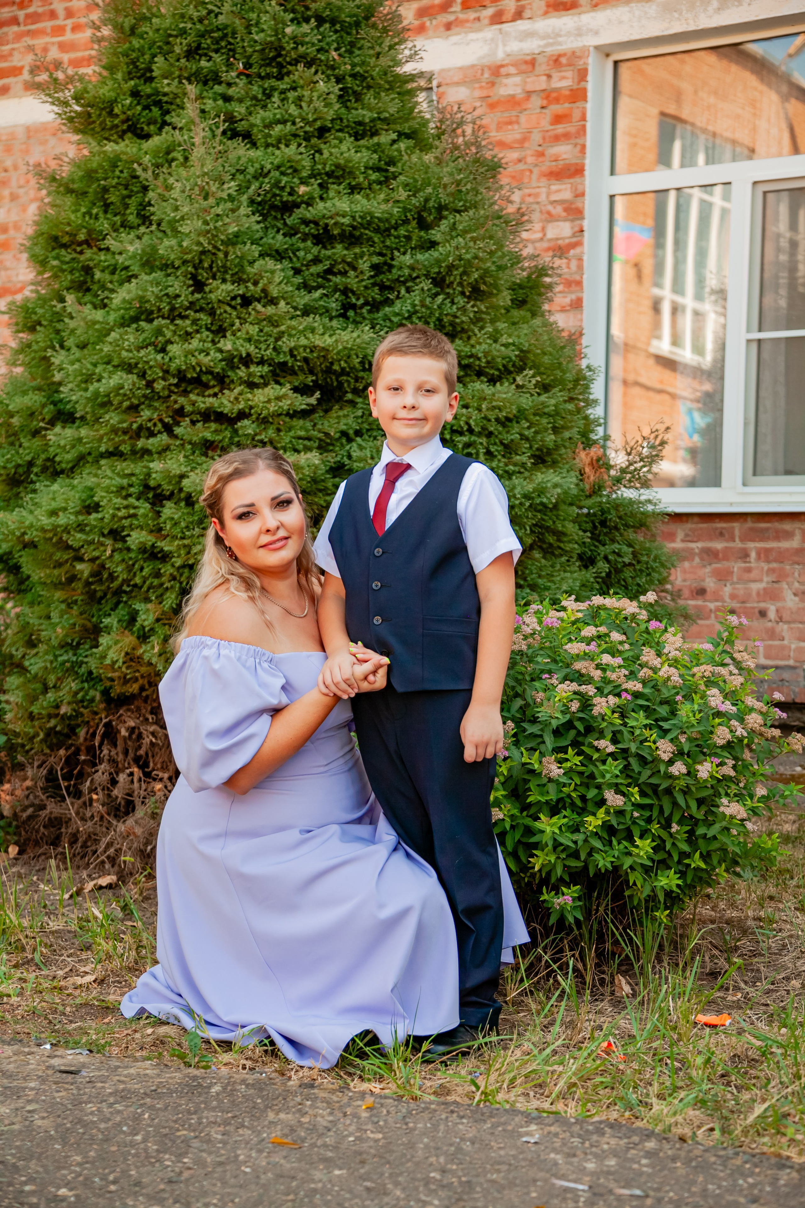 1 сентября линейка. Свадебный и семейный фотограф в Армавире