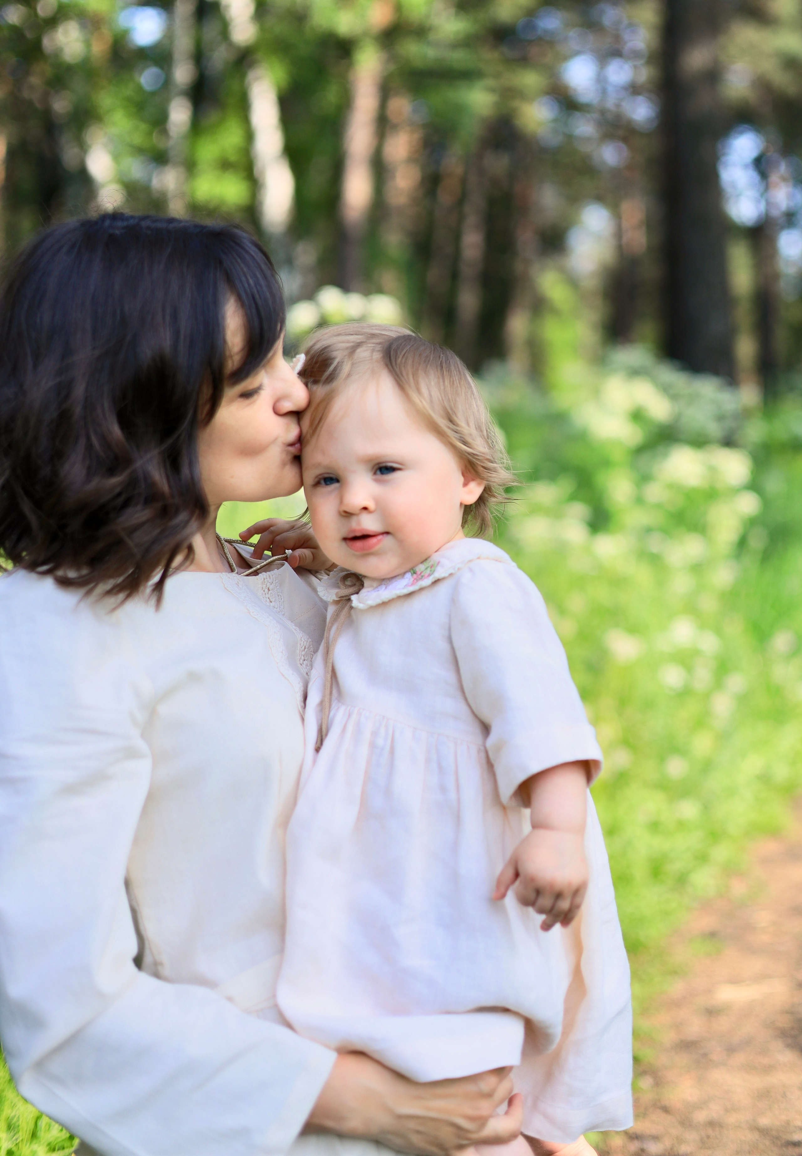 Ksenia and Eseniya. Family, portrait, content photo in Costa Rica Evgeniya Besprozvannykh
