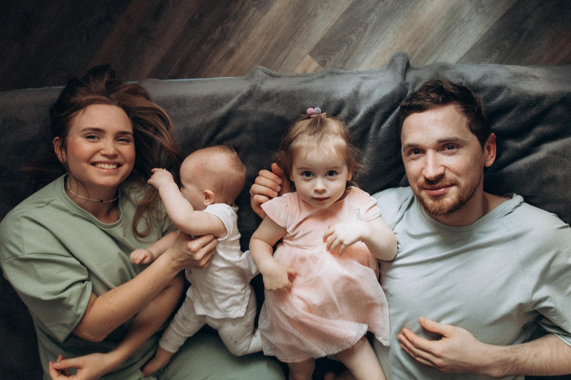 Семейные. Семейный фотограф и фотограф новорожденных в Санкт-Петербурге Алевтина