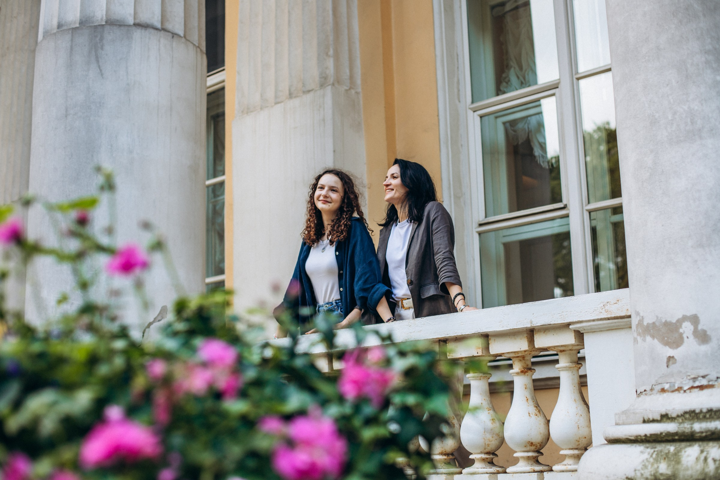 Марина и Арина в августе. Фотопрогулка в Петербурге. Индивидуальный и семейный фотограф в Санкт-Петербурге