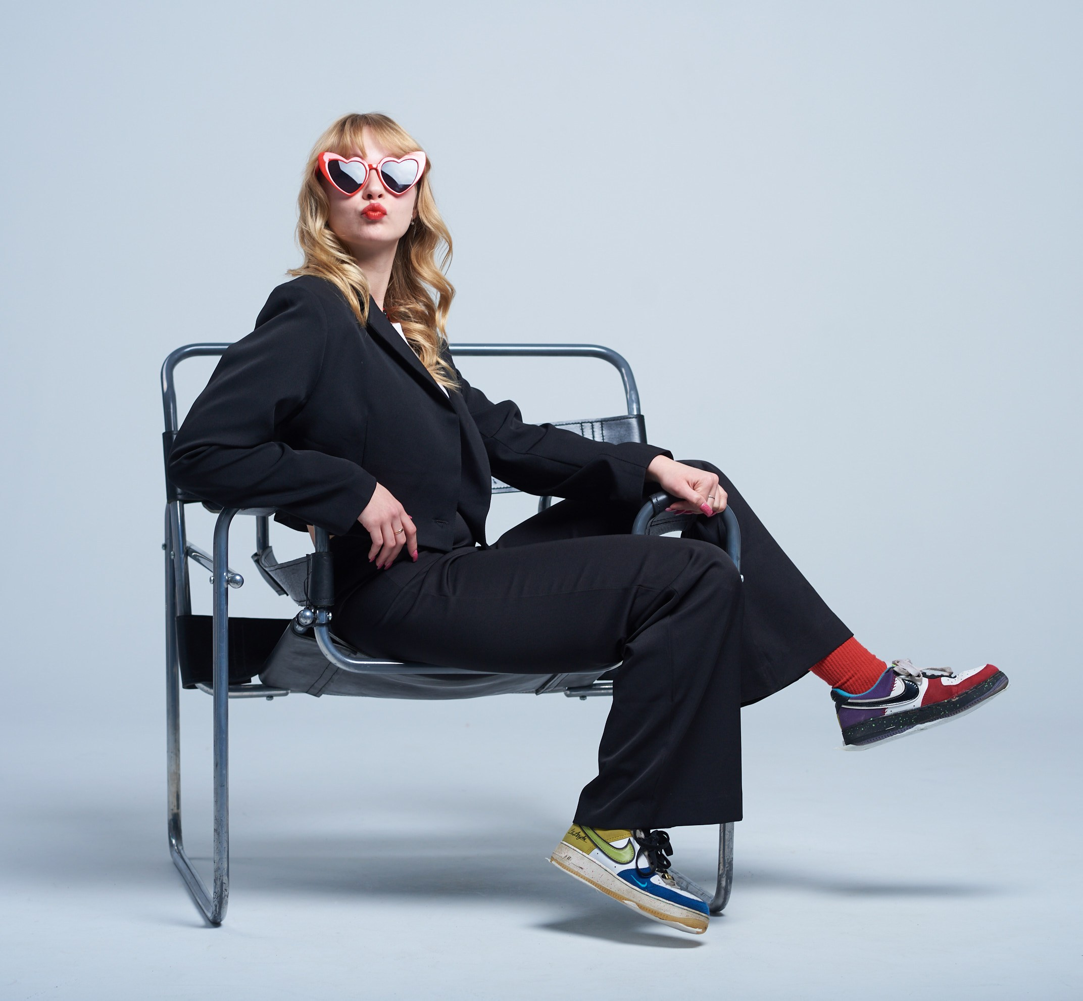 Фотосессии для выпускников в студии. Фотосъёмка, видеосъёмка, обучение