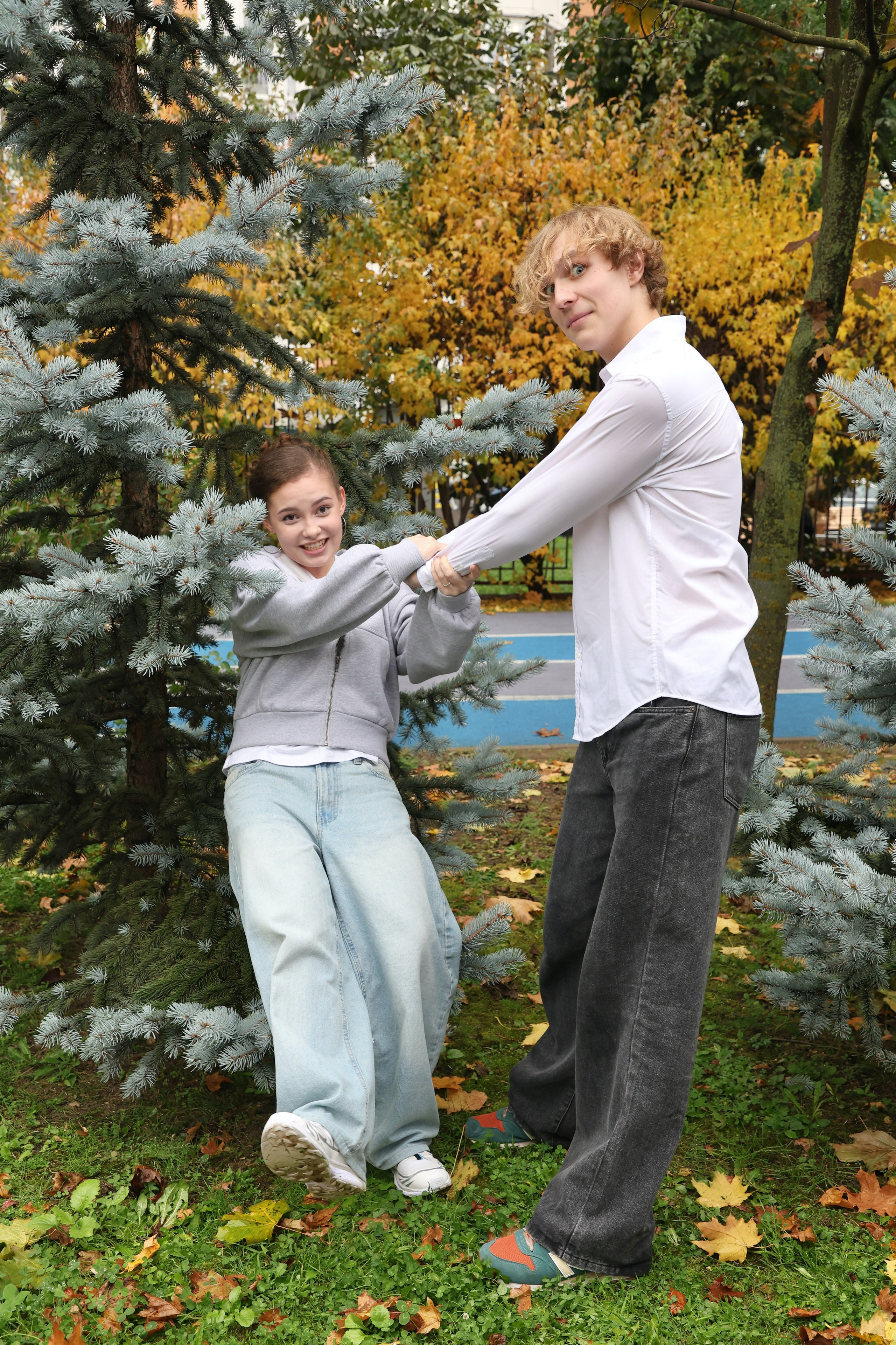 9/11 класс. Групповые фото. Школьные выпускные альбомы в Москве Марина Николаева