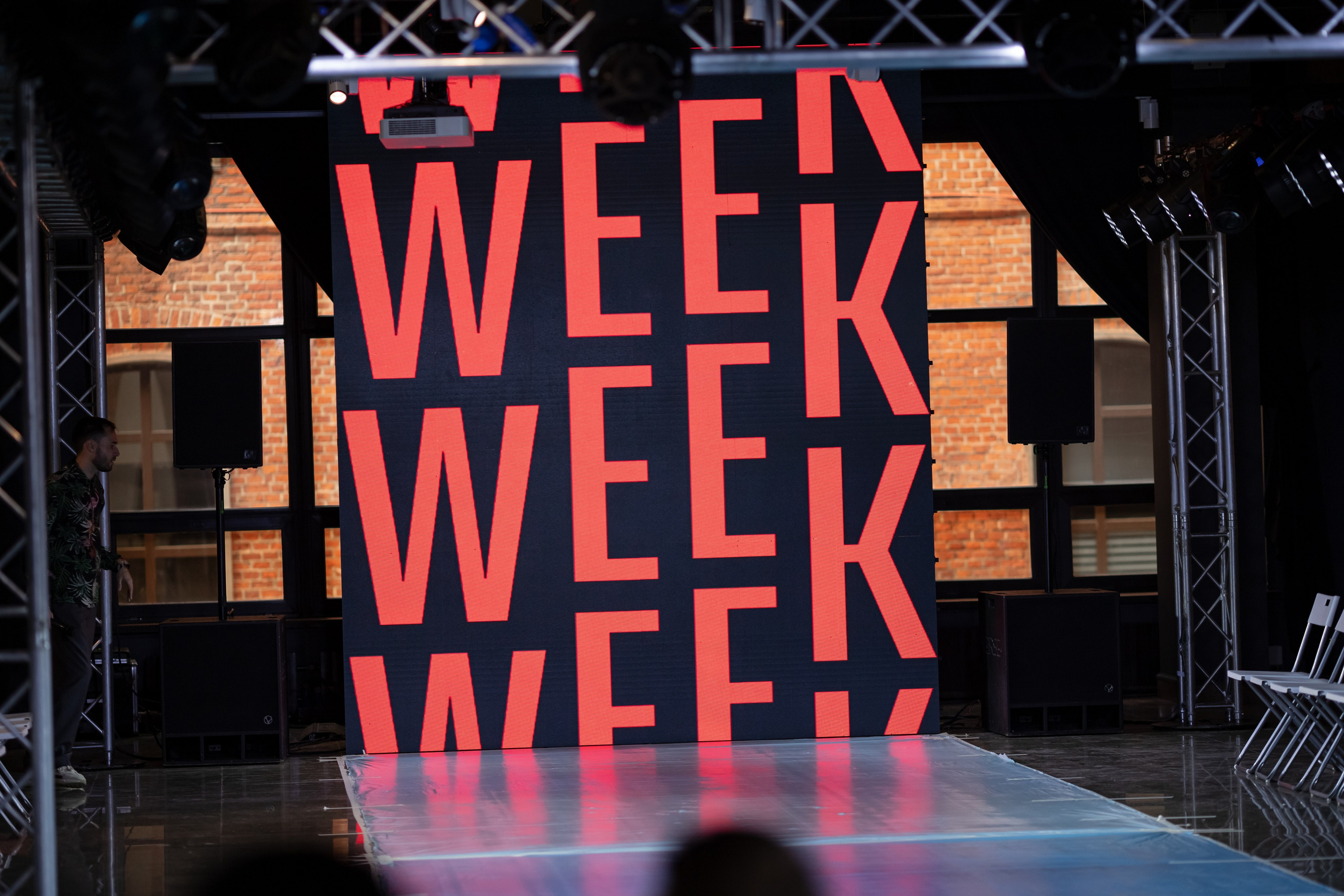 Бэкстейдж Показа | Volga Fashion Week. Фотограф брендов и бизнеса в Москве Алексей Сентюрин