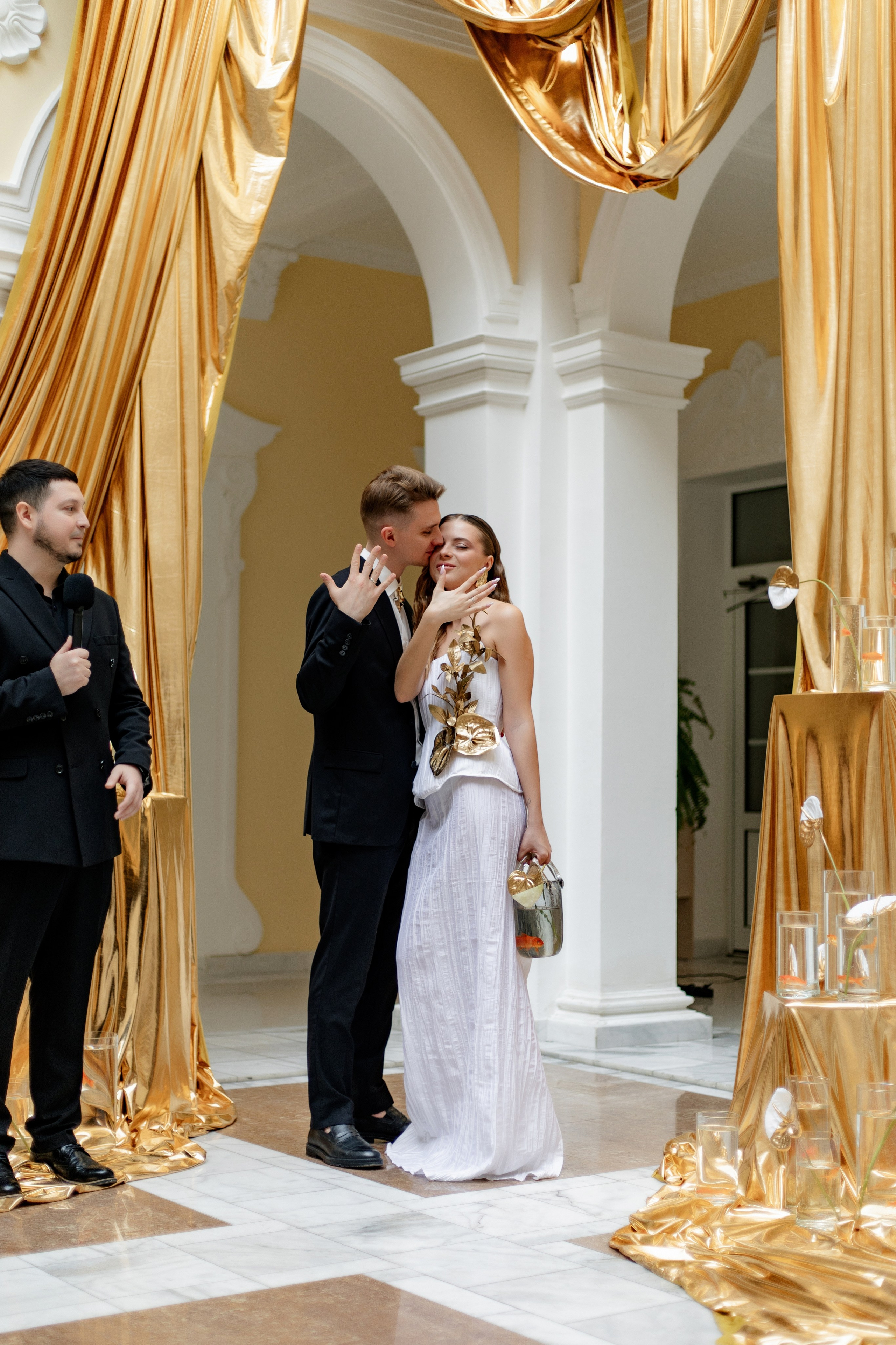 Дороже золота…. СВАДЕБНЫЙ ФОТОГРАФ В КРЫМУ И СЕВАСТОПОЛЕ