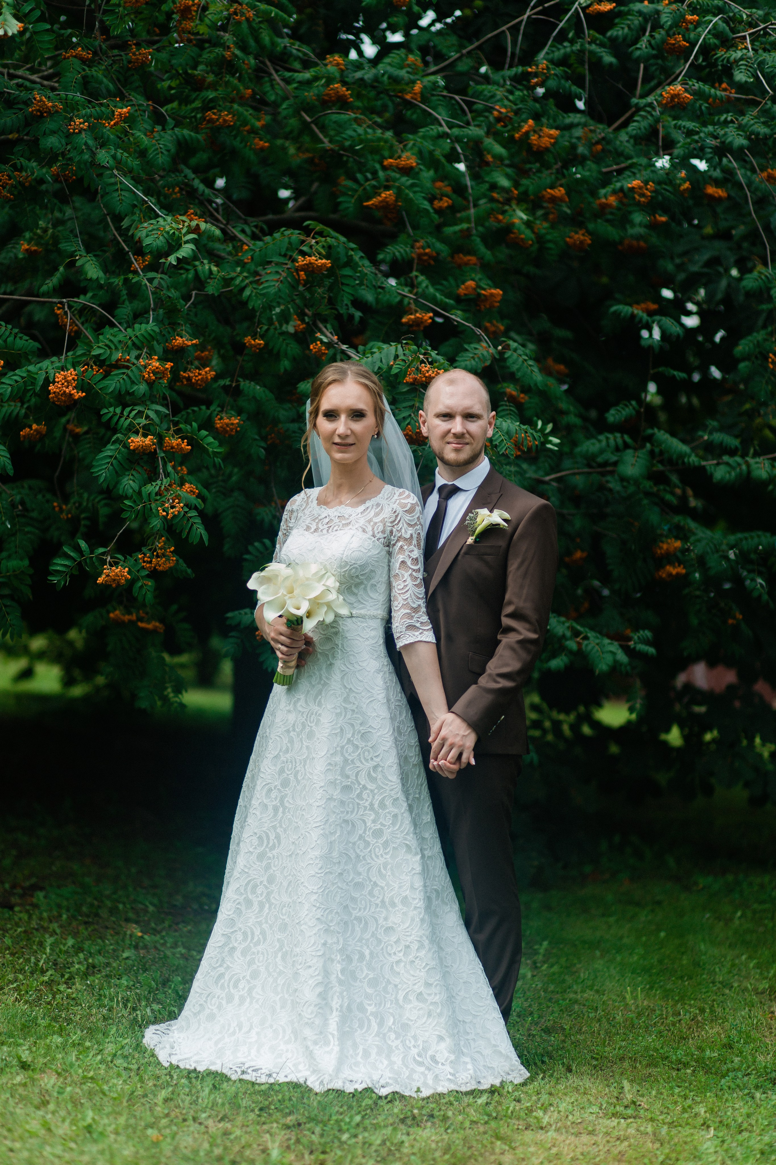 Свадебная фотосессия Сергея и Елены. Наш свадебный день. Видеосъемка и фотосъемка свадеб. Фотограф и оператор на свадьбу. Видеосъемка подкастов, собственная видео-фотостудии. Предметная фотосъемка