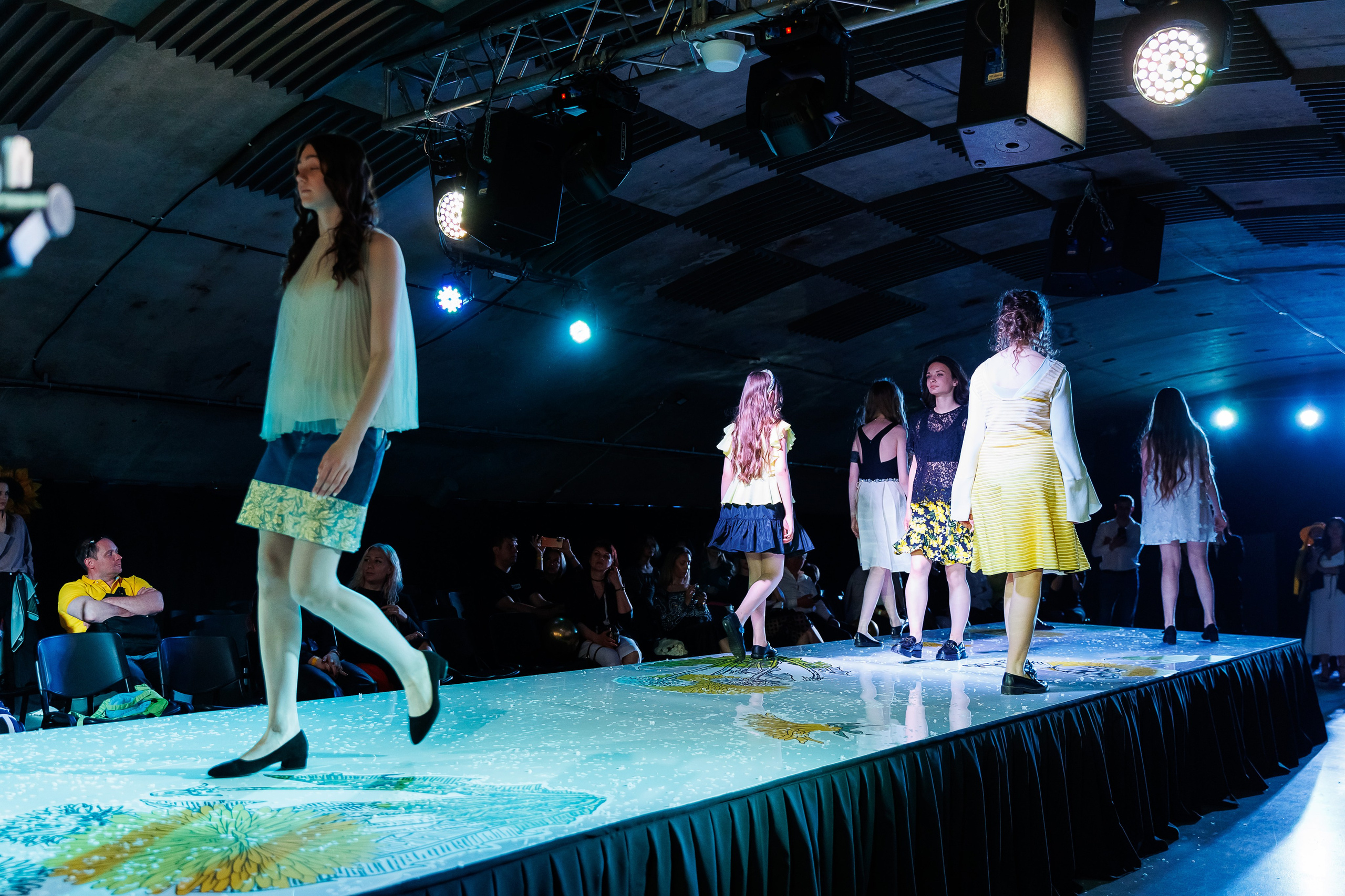 Показ Надежды Шибиной от журнала «Жираf». Фотограф Новосибирск — Наталья Гресь