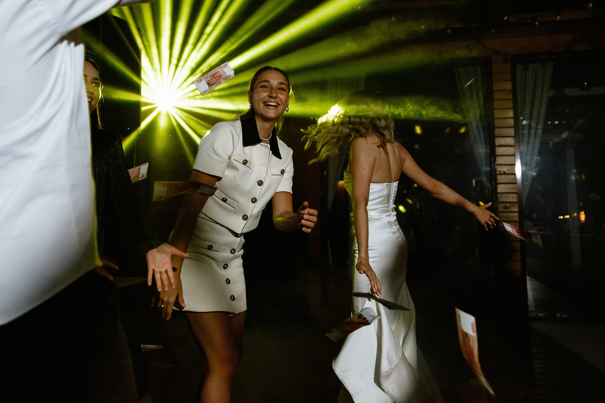 Иван и Дарья. SunVoda. Свадебный фотограф Балчугова Мария Екатеринбург