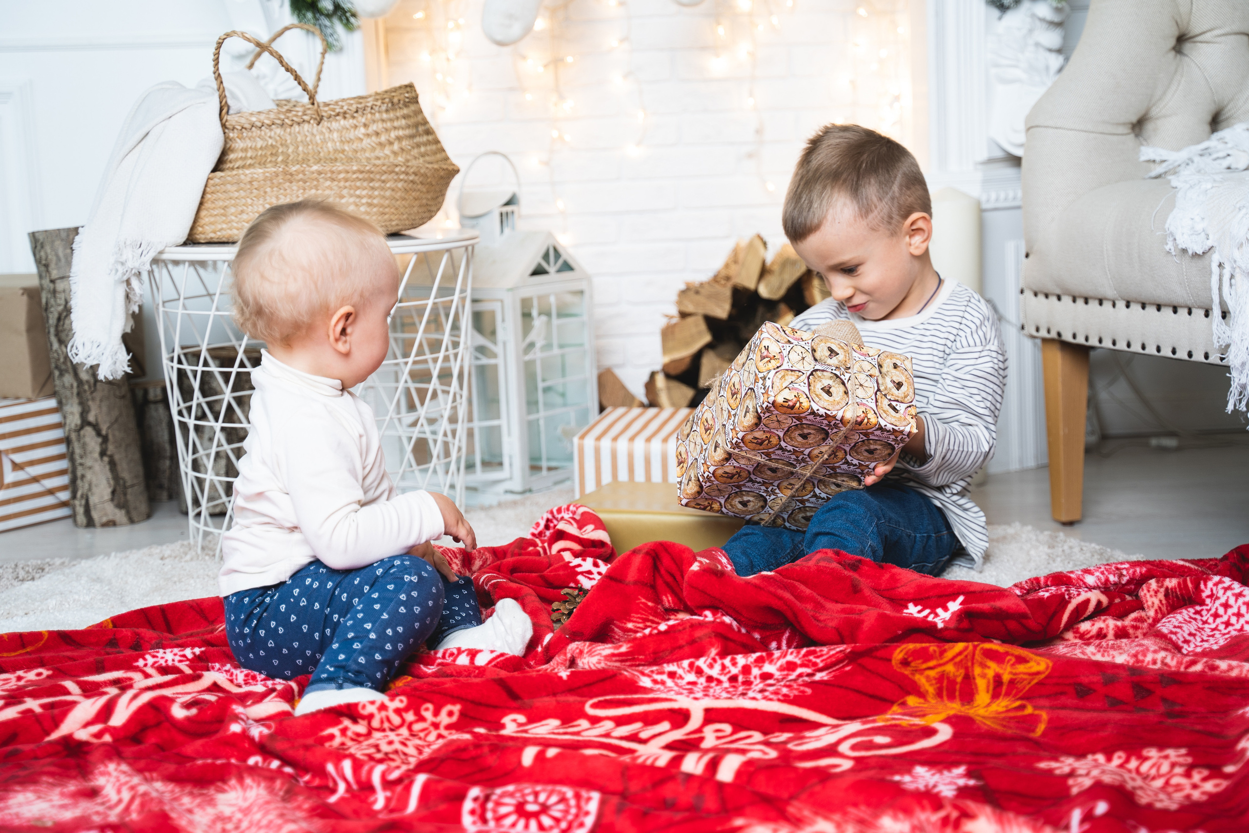 НГ пледы. Визуальный художник «Границы внутри»