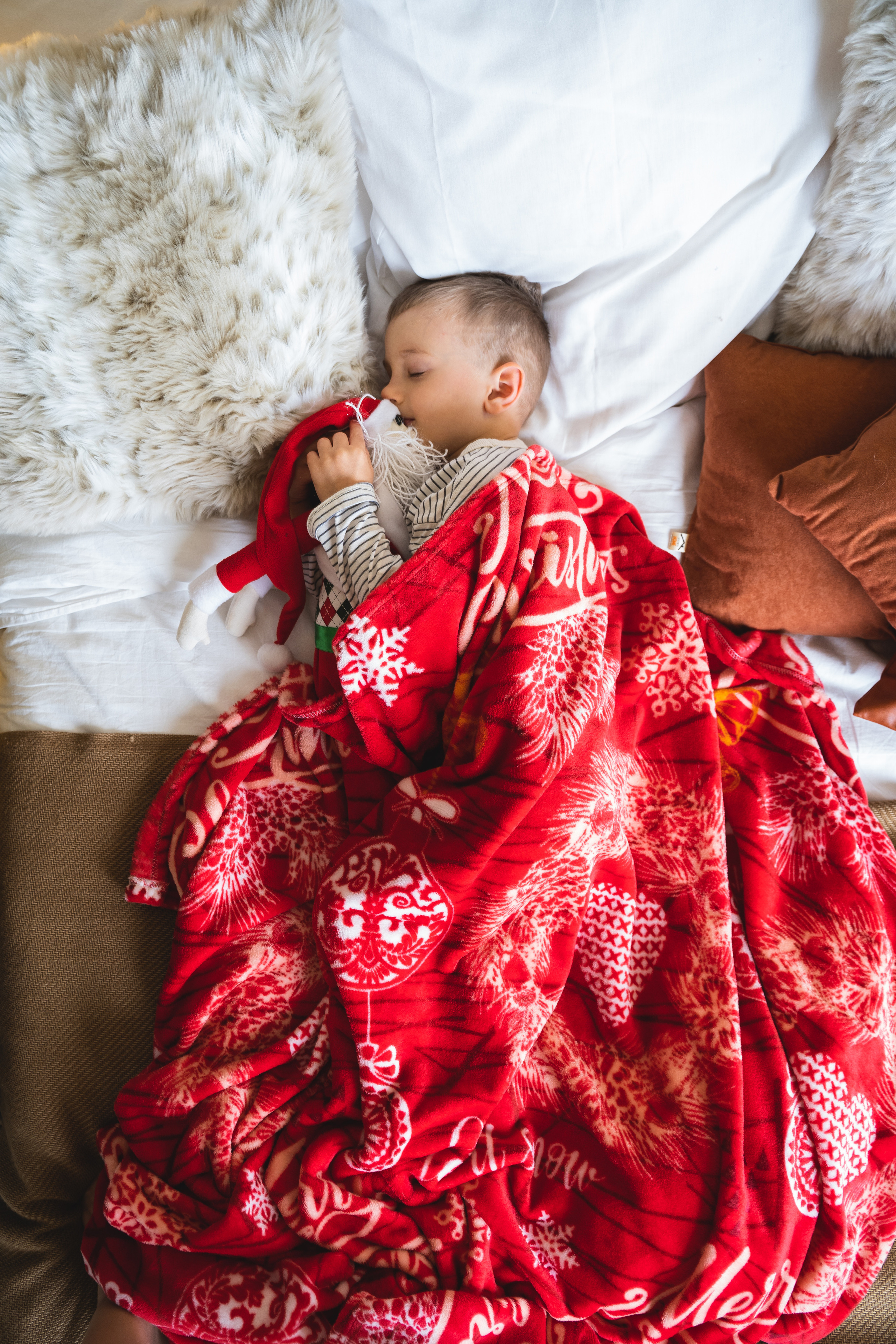 НГ пледы. Визуальный художник «Границы внутри»