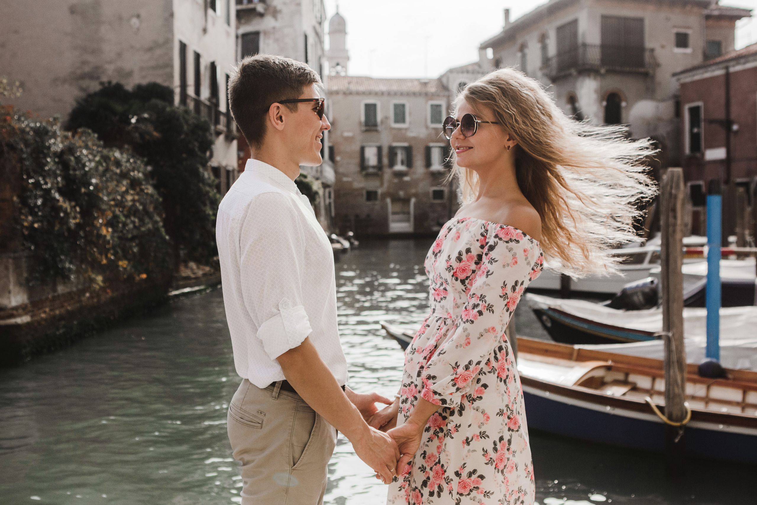 Ravil + Larisa / LOVE STORY / Venice. Fotografo e videografo matrimonio in Italia: Roma, Milano, Venezia, Fi