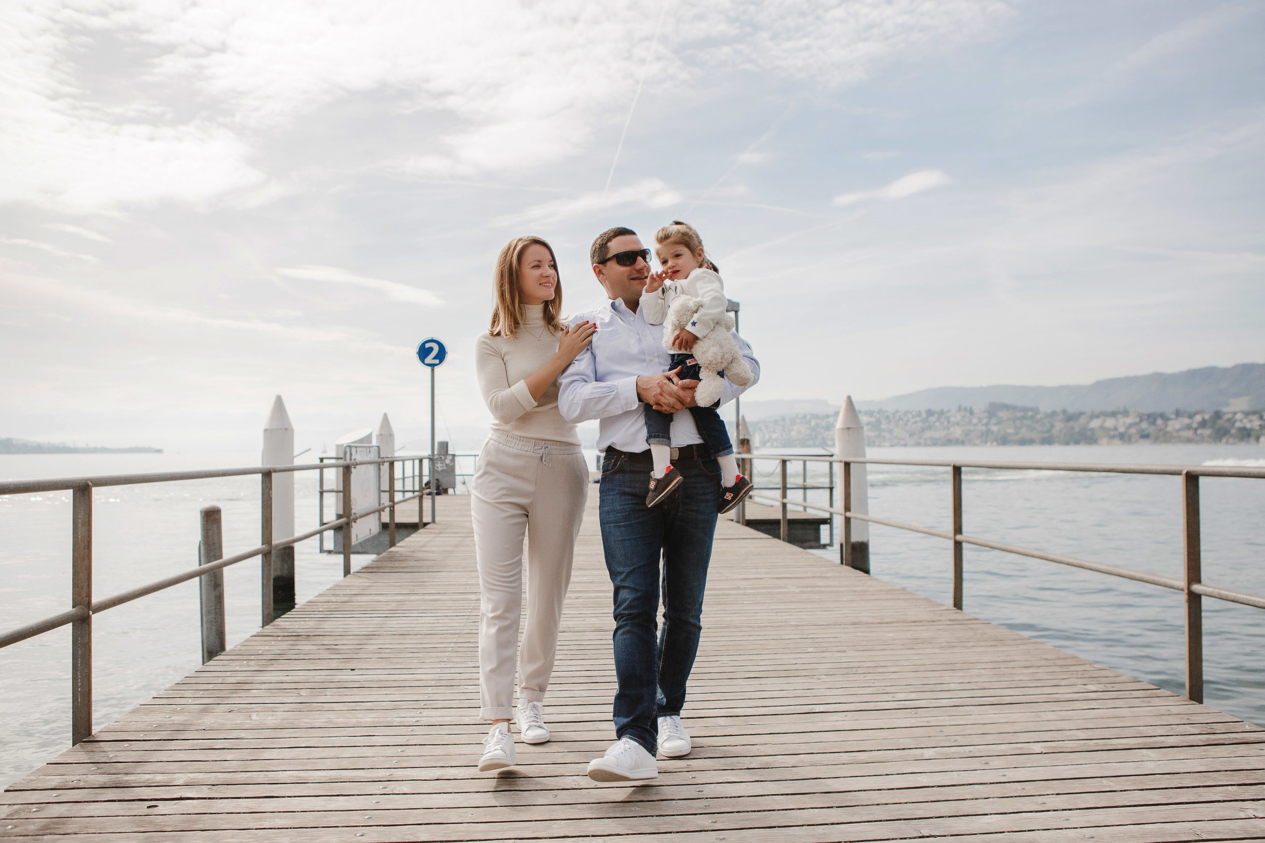 Cyril + Olga + Nastya / FAMILY / Zürich. Fotografo e videografo matrimonio in Italia: Roma, Milano, Venezia, Fi