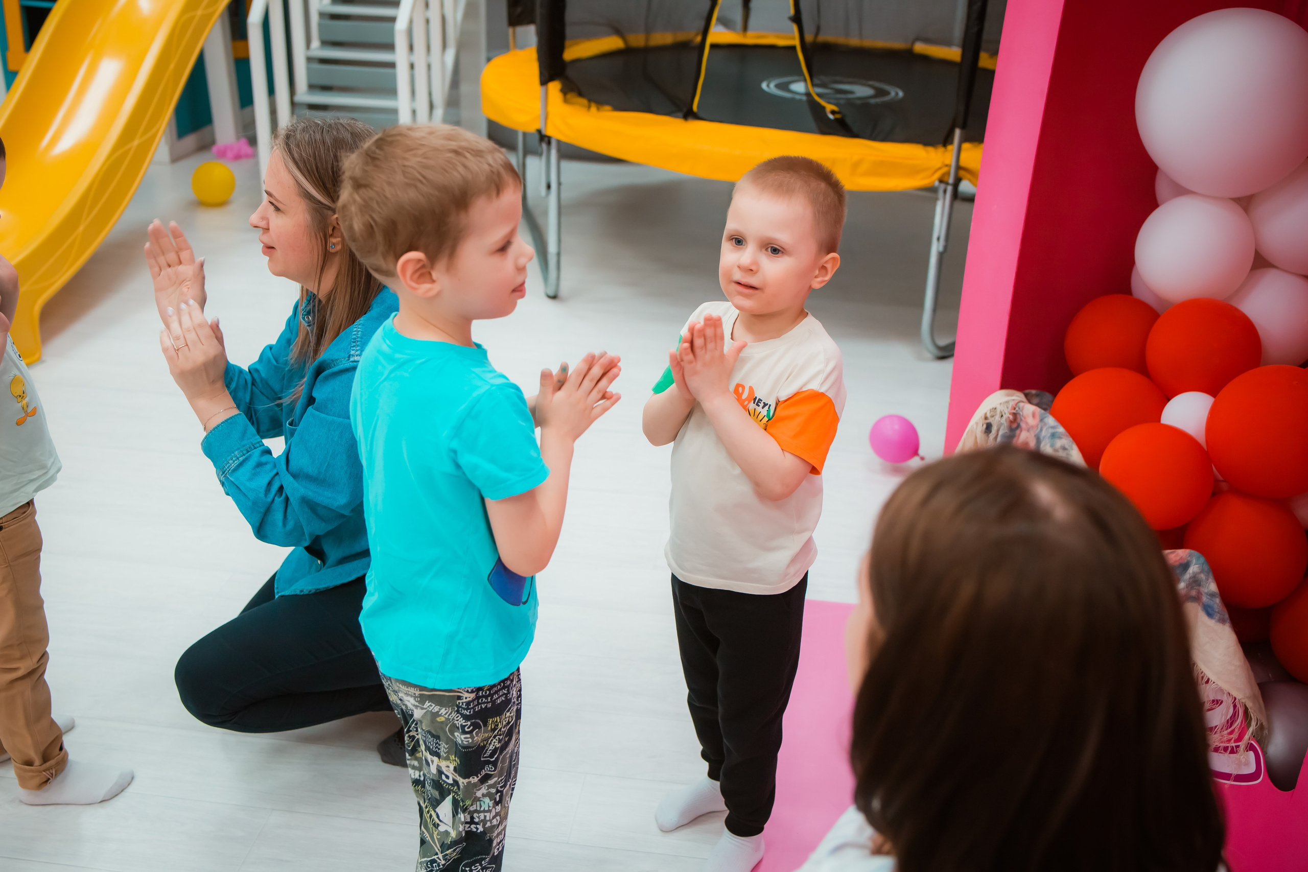 Масленица в ДОММИ. Репортажный фотограф Василий Сазонов в Нижневартовске