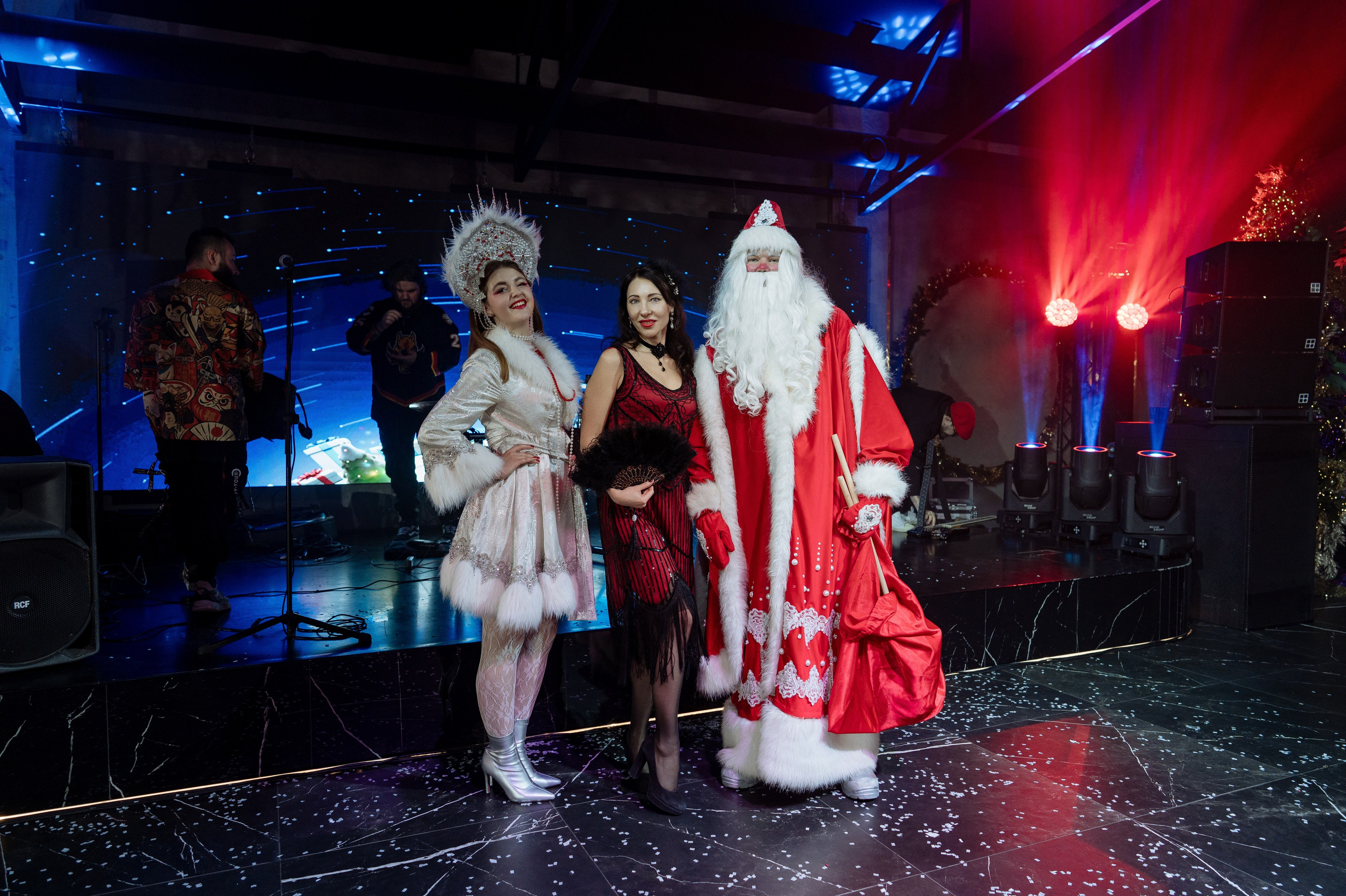 Альбион Тур