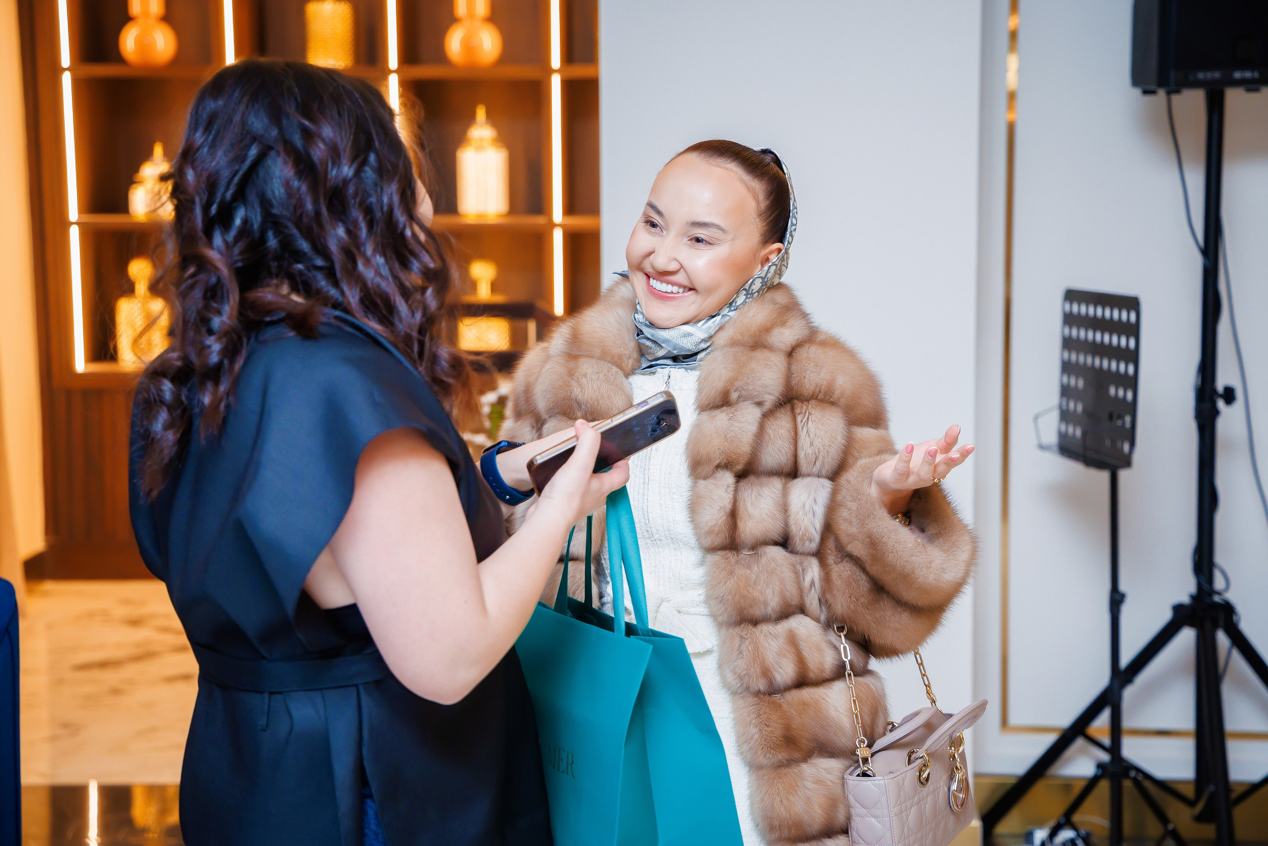 Мероприятие в заведении. Семейный и Свадебный фотограф в Астане Александр Астапов