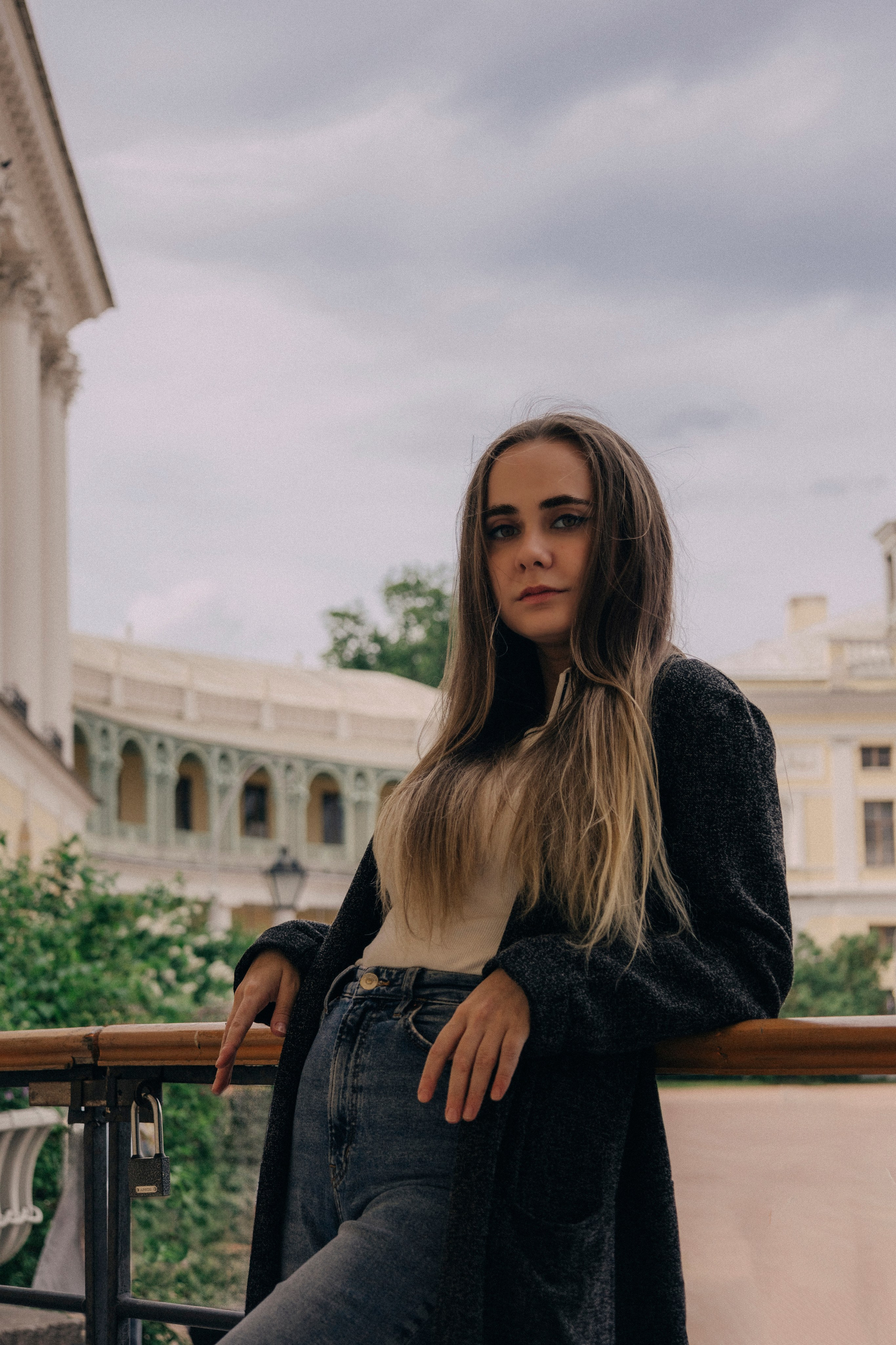 История любви Игоря и Мирославы в Павловском парке. Профессиональный фотограф в Санкт-Петербурге Александр Волосенцев