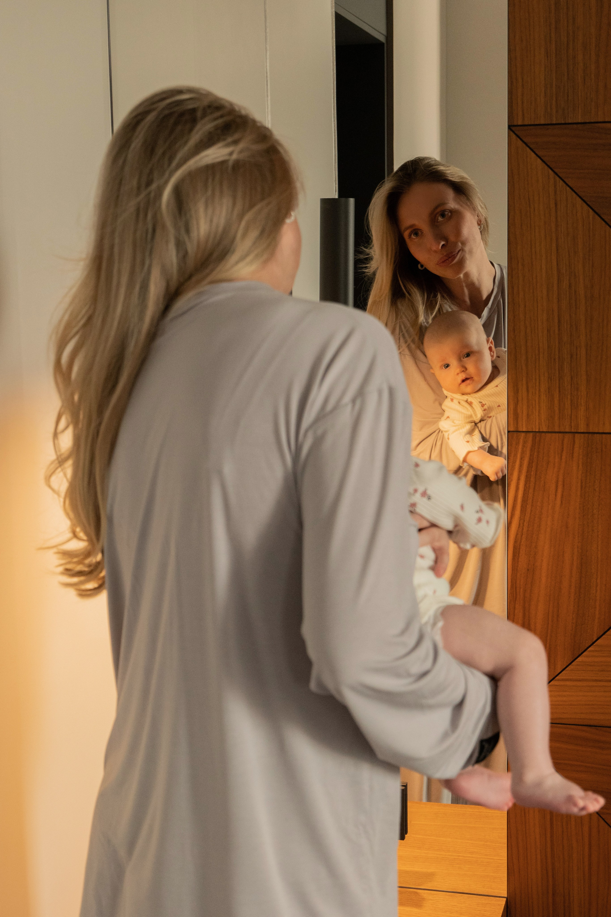 Семейная фотосессия (Ае 2 месяца). Фотограф видеограф Ольга Василевская