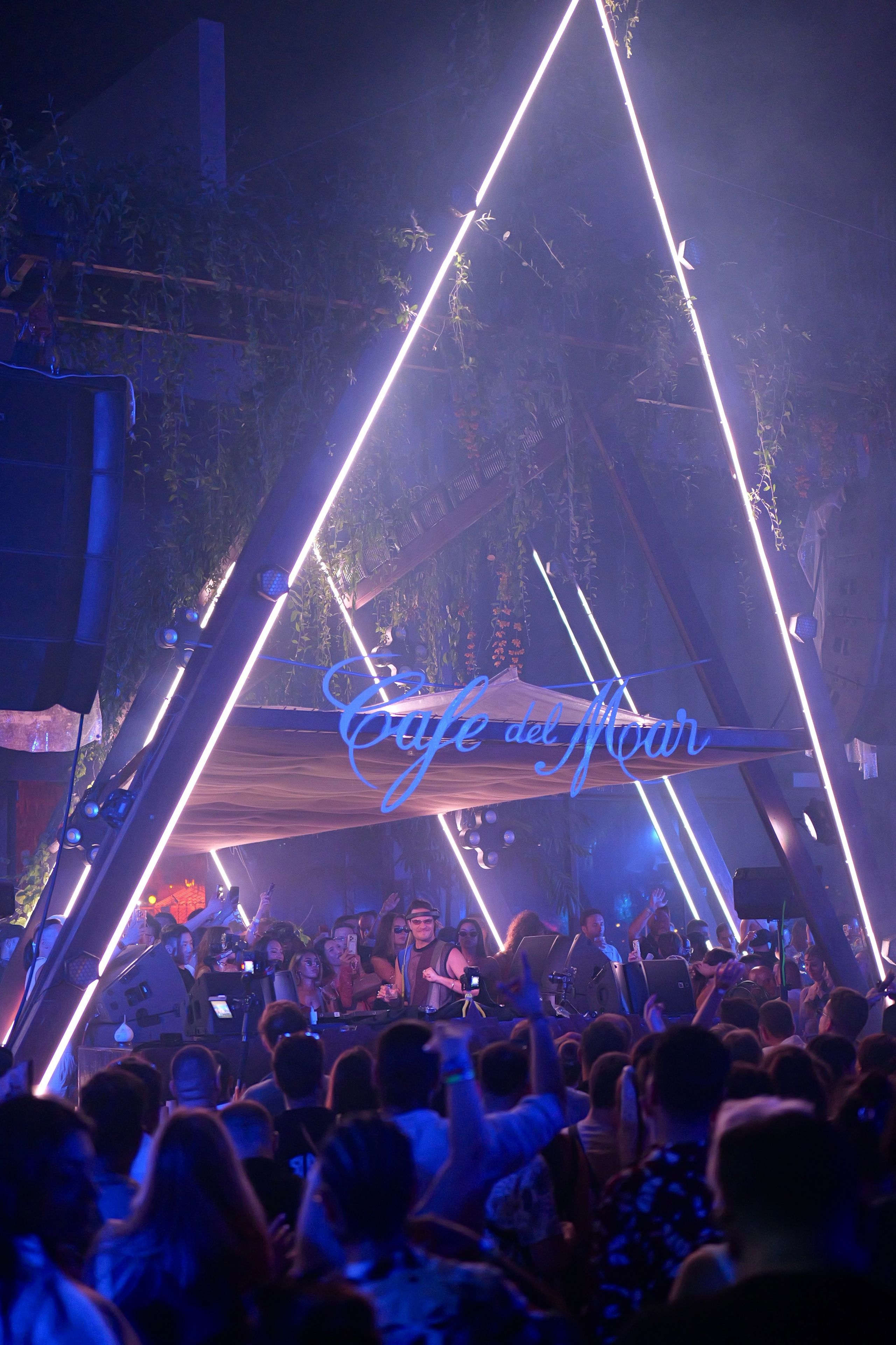 Artists, toga concert, concert photography, del mar, yoga beach club, dj shoot