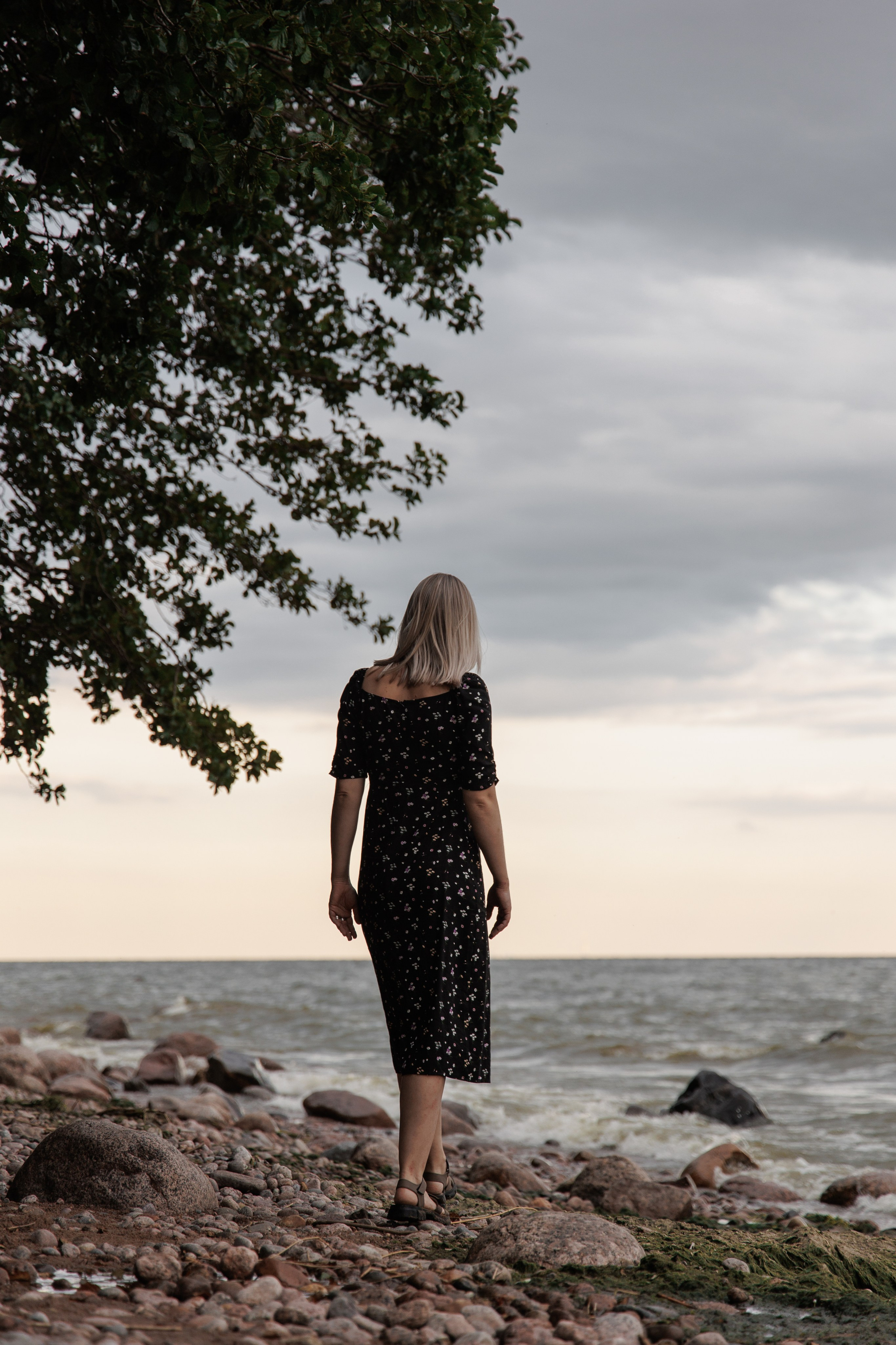 Тоня и Ванечка на берегу Финского залива. Фотограф в Санкт-Петербурге Аня Григорьева ♡