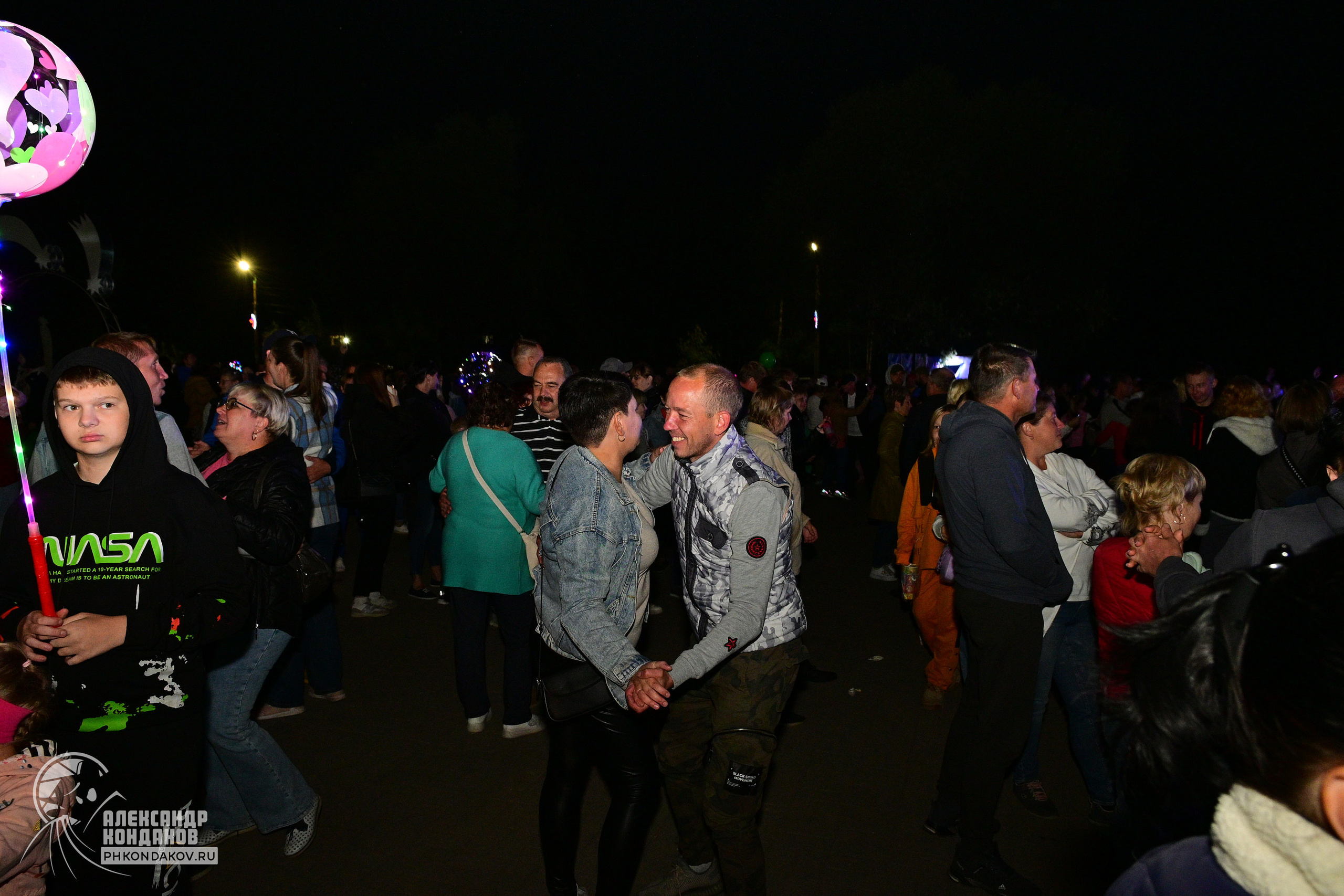 Съемка дня города Заволжск. Фотограф в Иваново: Каталожная съемка одежды и постельного белья, Wildberries