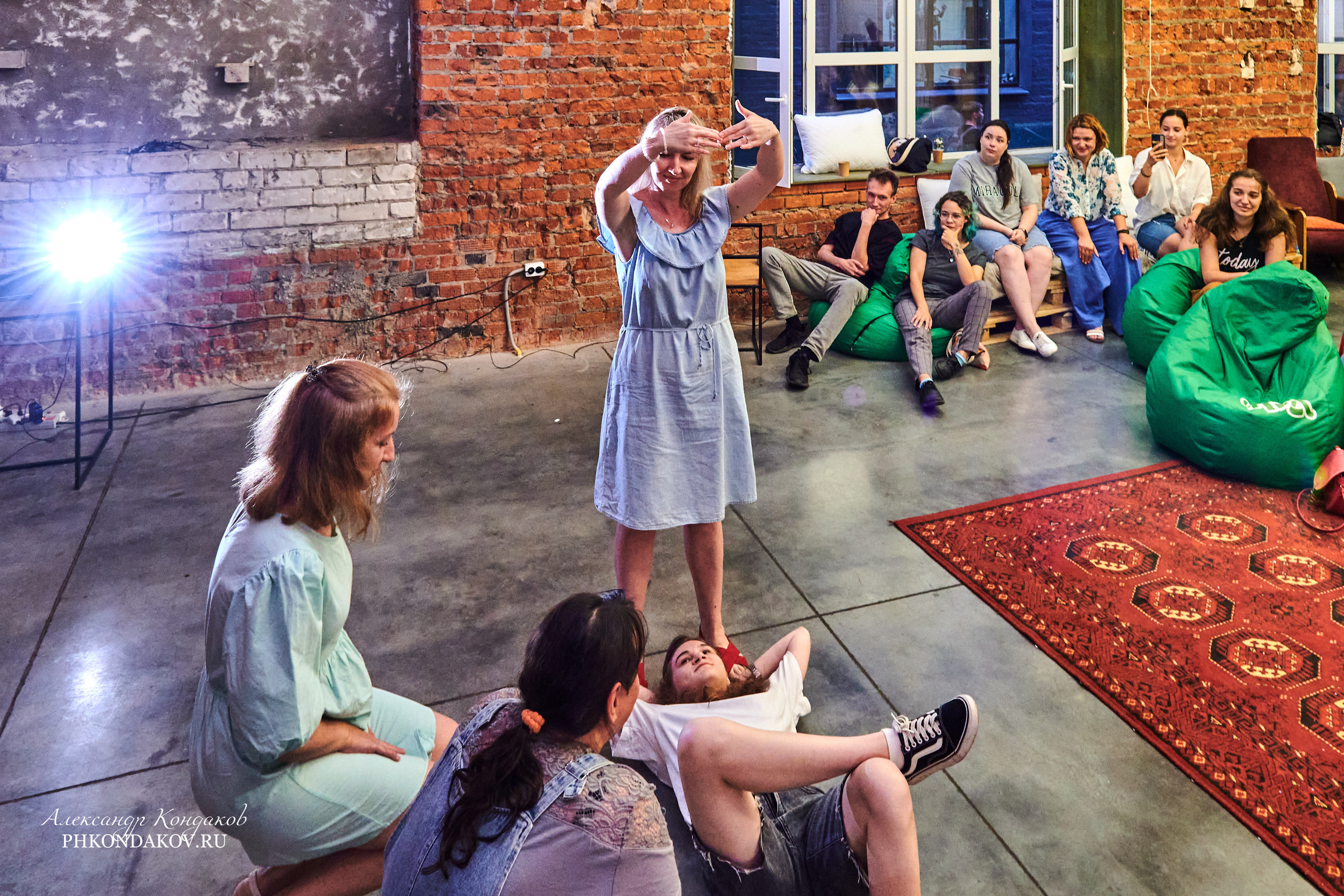 Фотограф события импровизация иваново фотосессия. Фотограф в Иваново: Каталожная съемка одежды и постельного белья, Wildberries