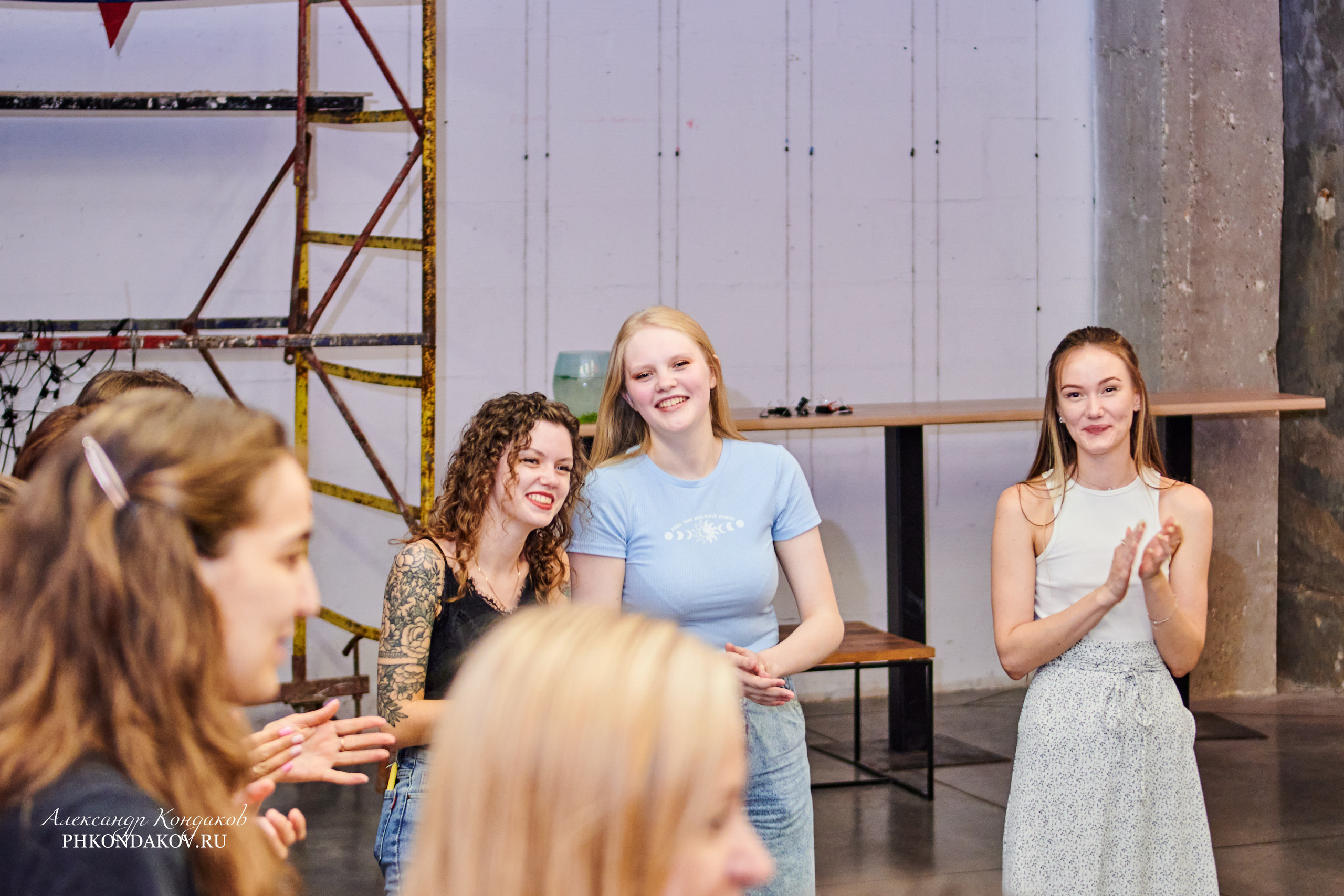 Фотограф события импровизация иваново фотосессия. Фотограф в Иваново: Каталожная съемка одежды и постельного белья, Wildberries