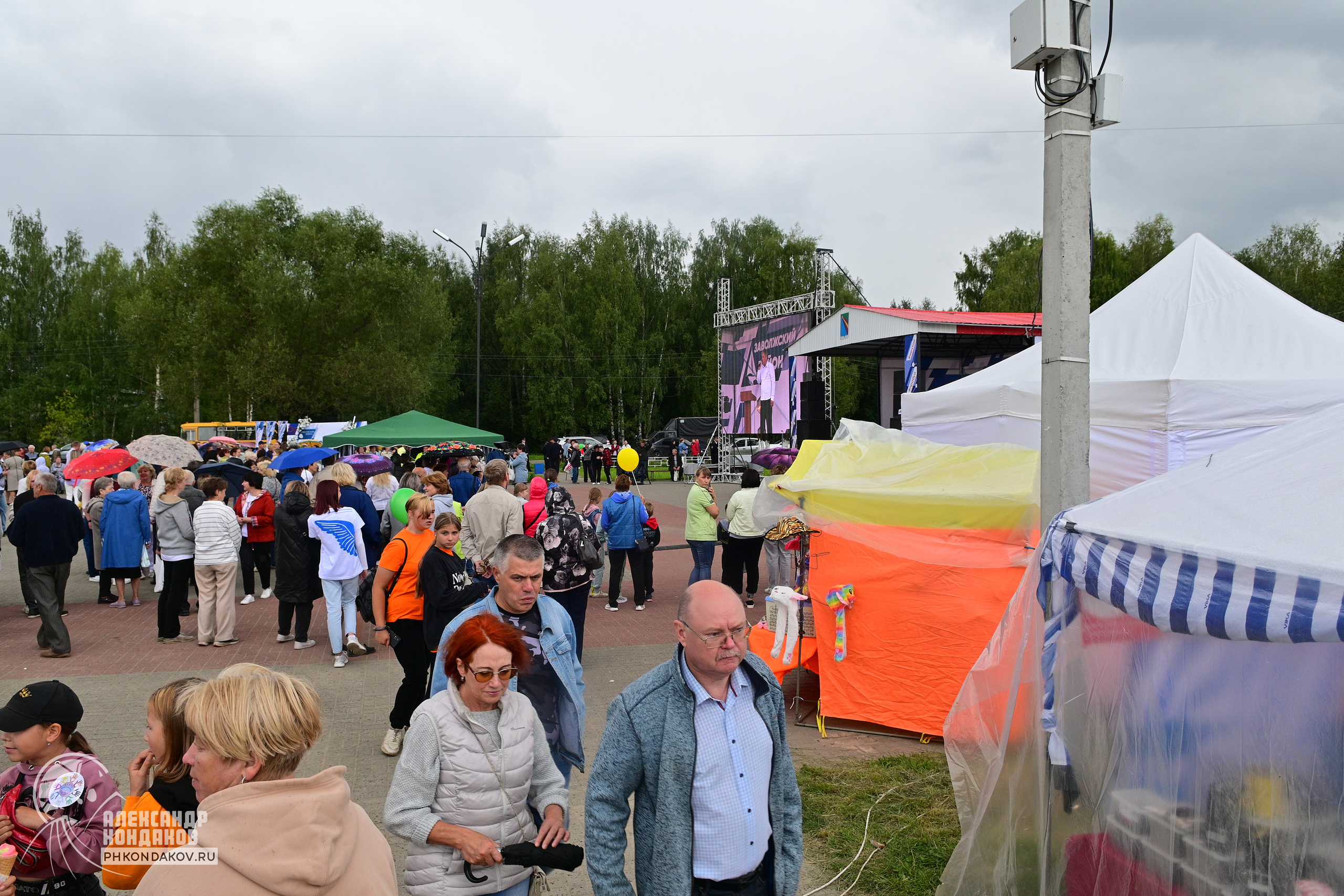 Съемка дня города Заволжск. Фотограф в Иваново: Каталожная съемка одежды и постельного белья, Wildberries
