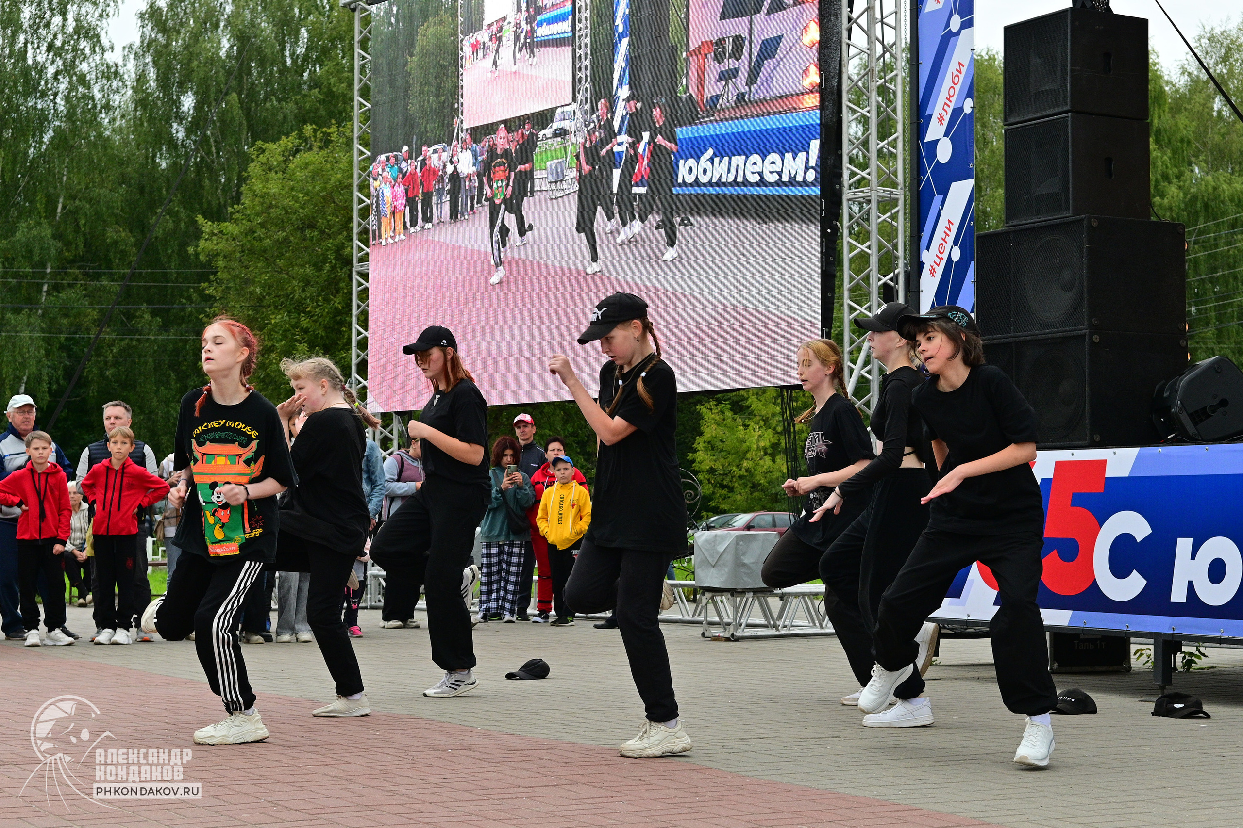 Съемка дня города Заволжск. Фотограф в Иваново: Каталожная съемка одежды и постельного белья, Wildberries