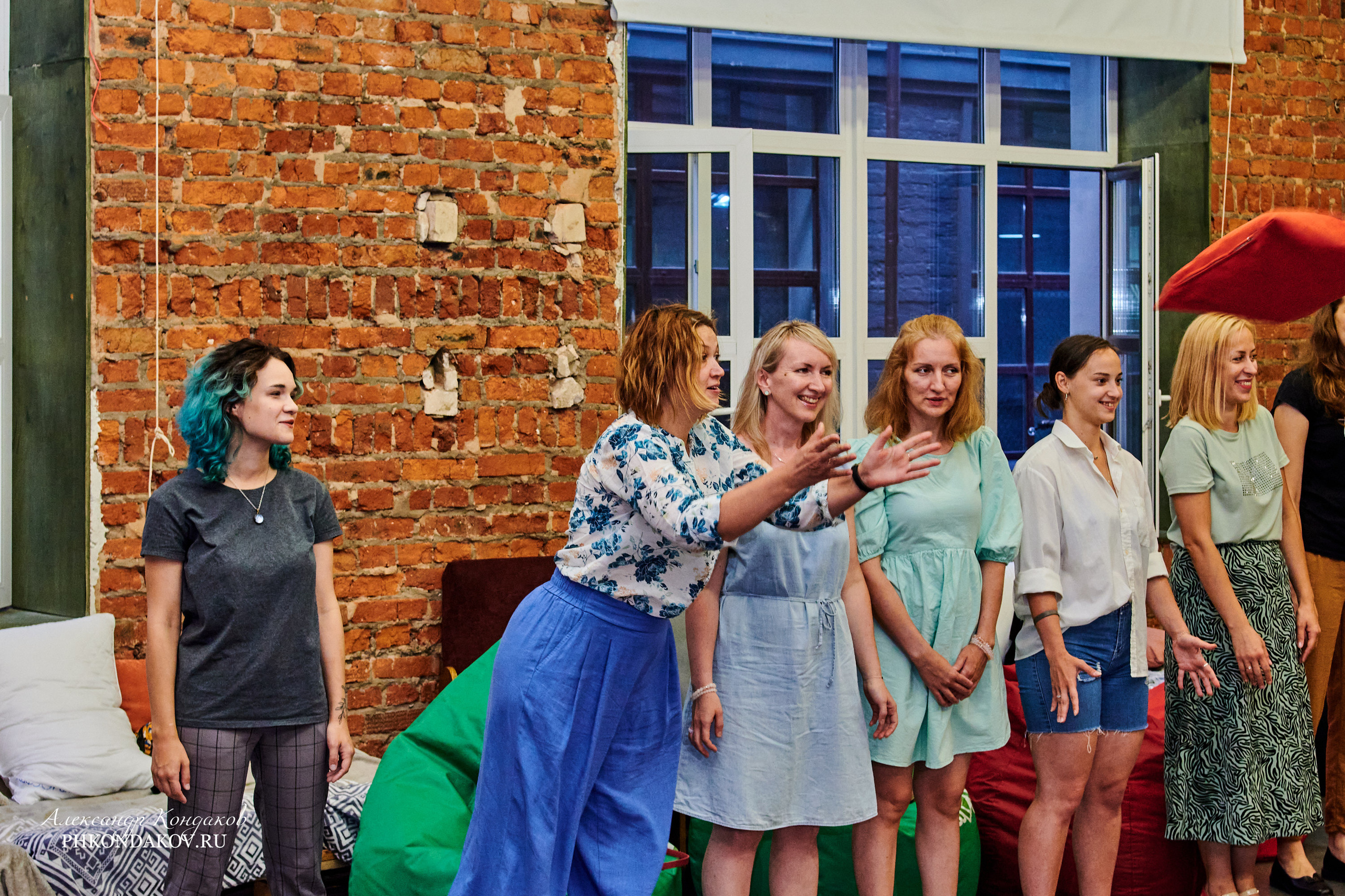 Фотограф события импровизация иваново фотосессия. Фотограф в Иваново: Каталожная съемка одежды и постельного белья, Wildberries