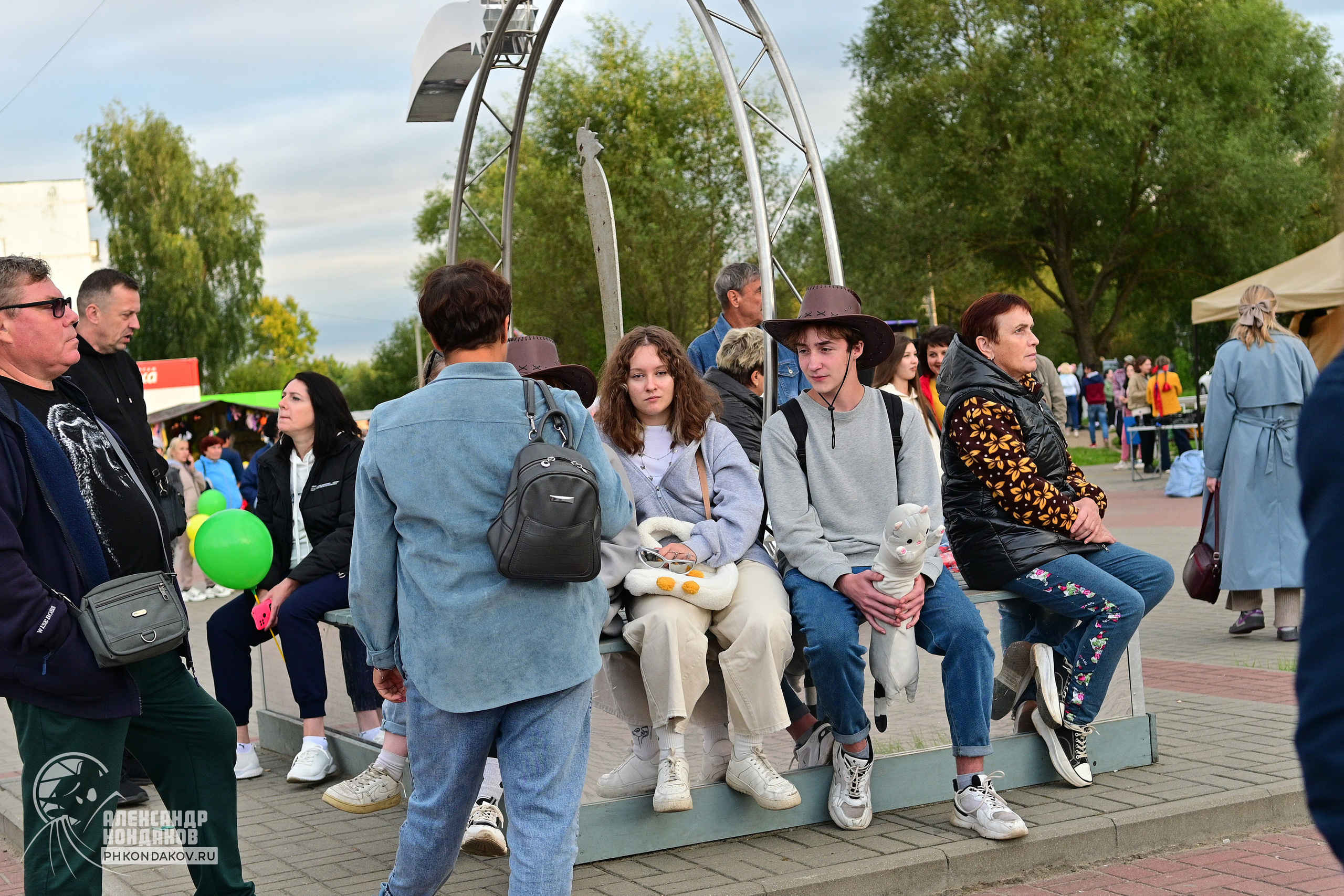Съемка дня города Заволжск. Фотограф в Иваново: Каталожная съемка одежды и постельного белья, Wildberries