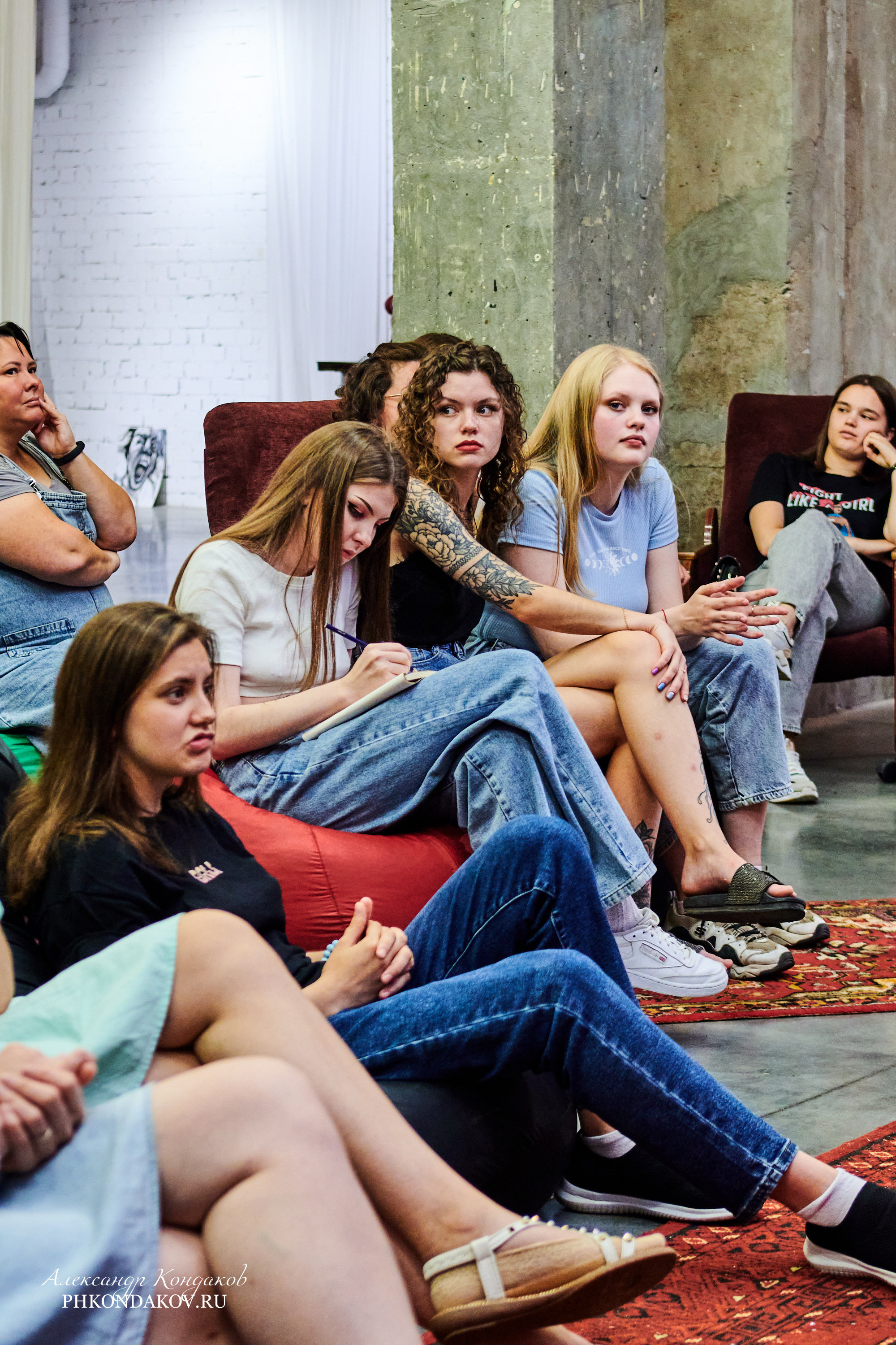 Фотограф события импровизация иваново фотосессия. Фотограф в Иваново: Каталожная съемка одежды и постельного белья, Wildberries