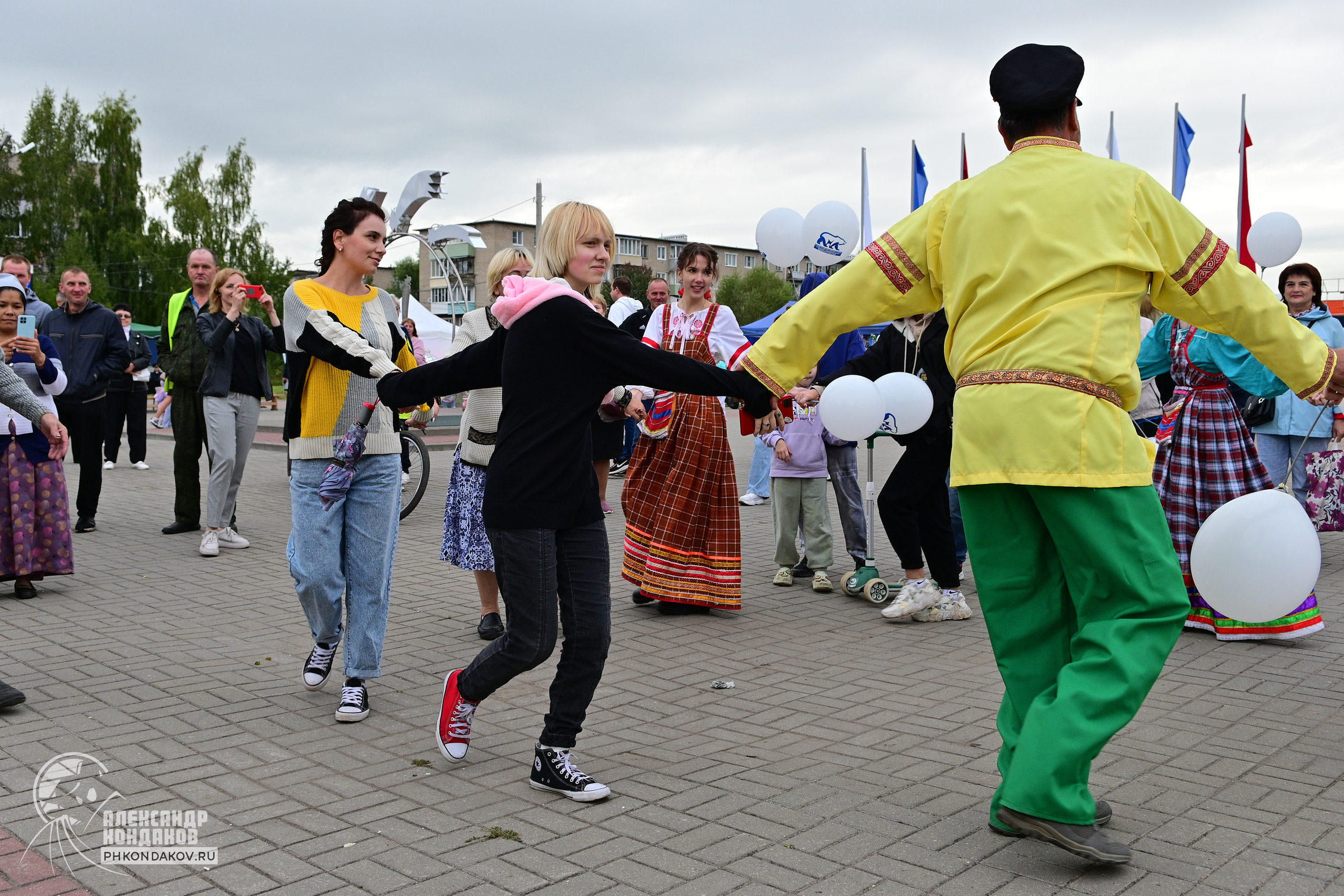 Съемка дня города Заволжск. Фотограф в Иваново: Каталожная съемка одежды и постельного белья, Wildberries