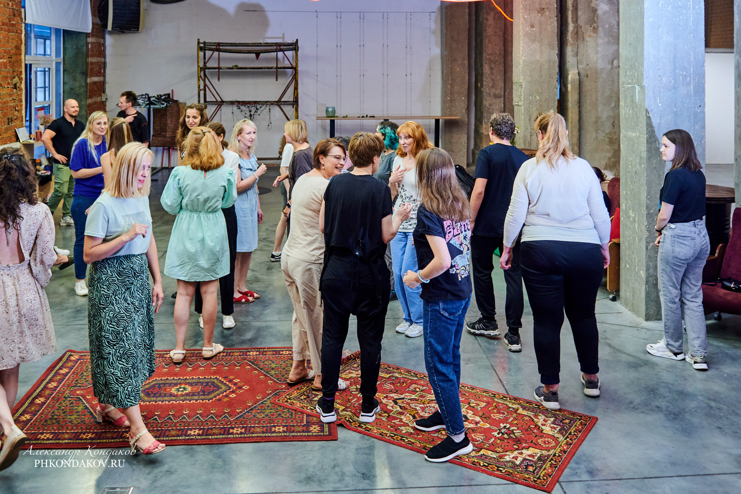 Фотограф события импровизация иваново фотосессия. Фотограф в Иваново: Каталожная съемка одежды и постельного белья, Wildberries