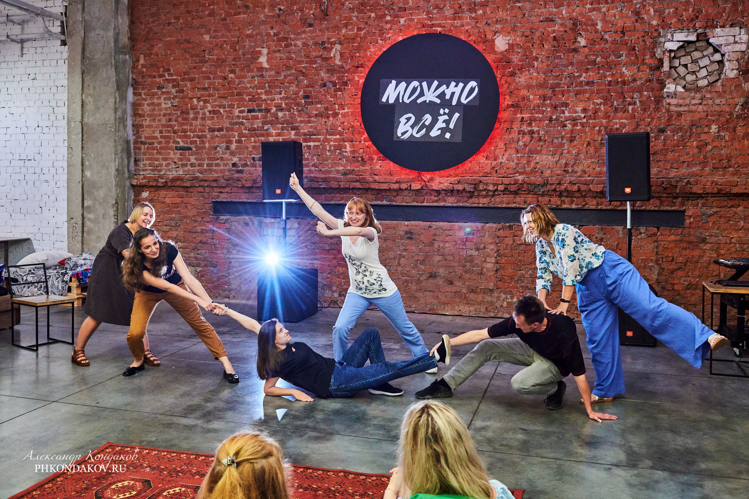 Фотограф события импровизация иваново фотосессия. Фотограф в Иваново: Каталожная съемка одежды и постельного белья, Wildberries