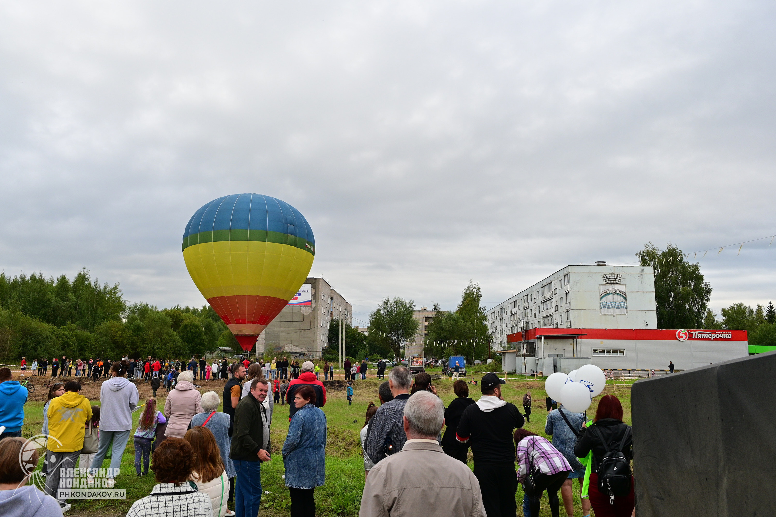 Съемка дня города Заволжск. Фотограф в Иваново: Каталожная съемка одежды и постельного белья, Wildberries