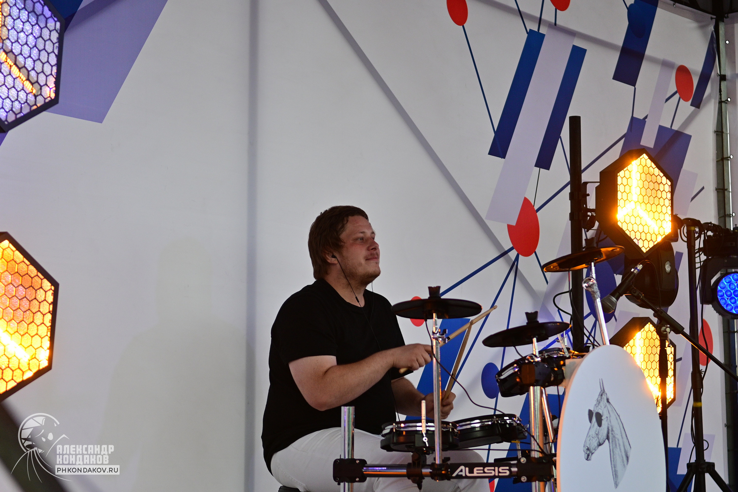 Съемка дня города Заволжск. Фотограф в Иваново: Каталожная съемка одежды и постельного белья, Wildberries