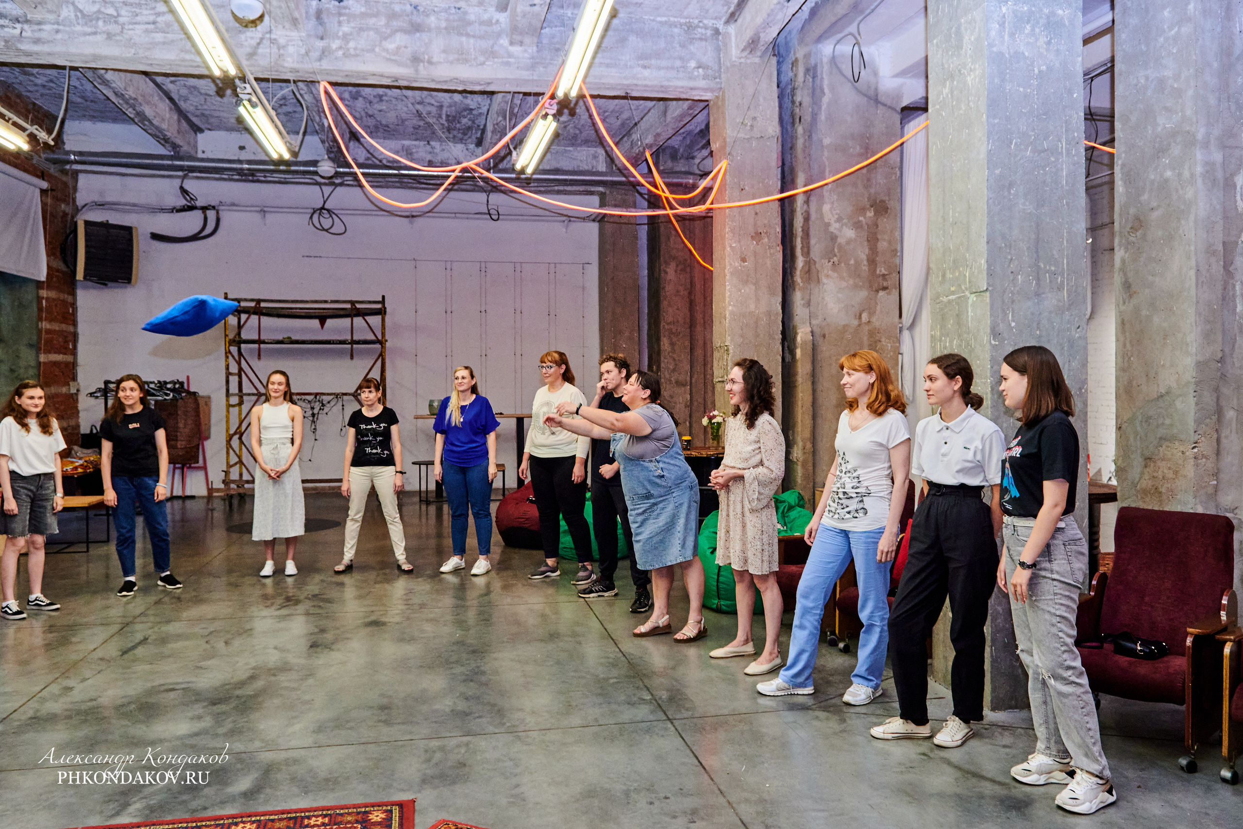 Фотограф события импровизация иваново фотосессия. Фотограф в Иваново: Каталожная съемка одежды и постельного белья, Wildberries