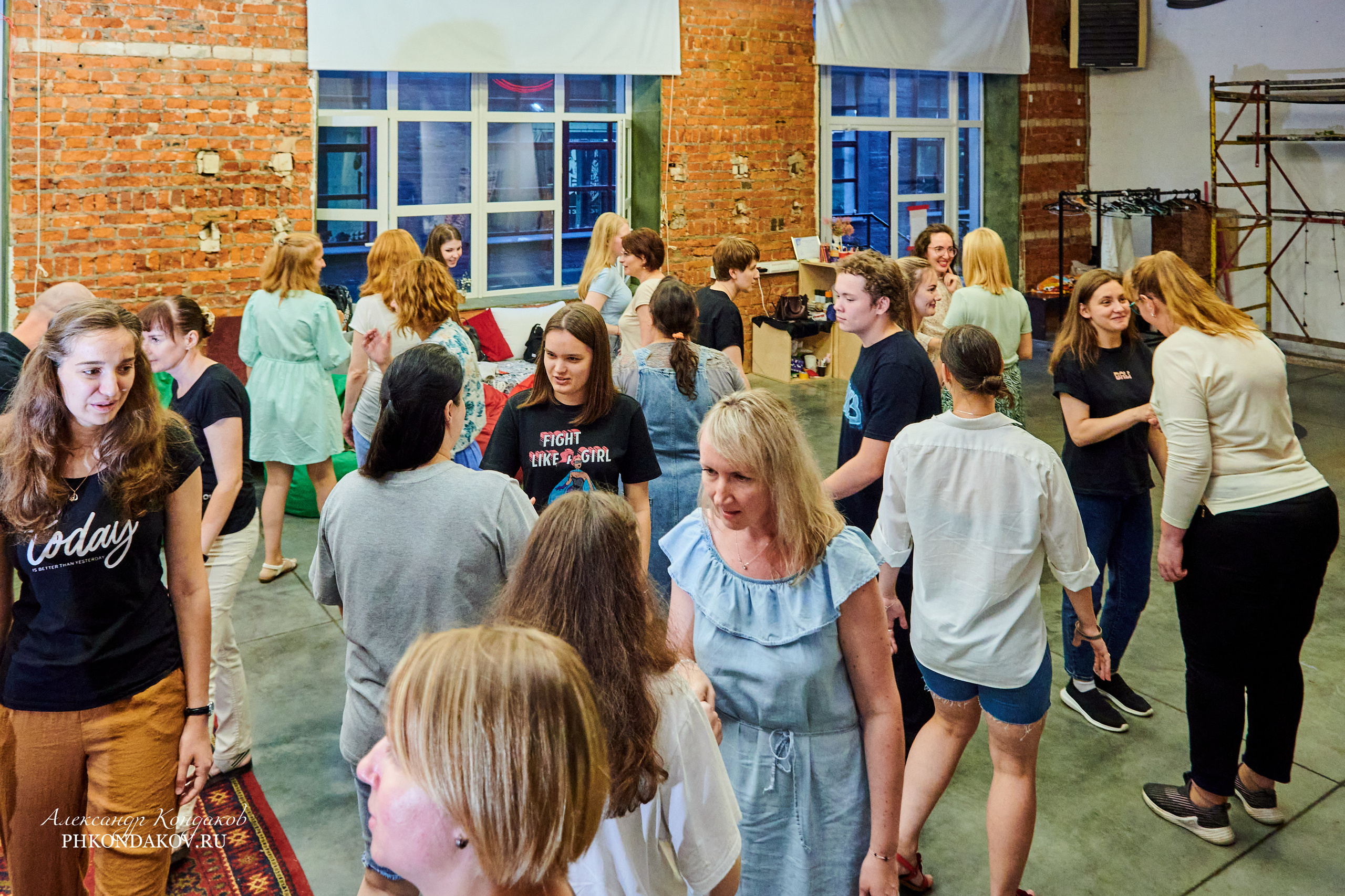 Фотограф события импровизация иваново фотосессия. Фотограф в Иваново: Каталожная съемка одежды и постельного белья, Wildberries