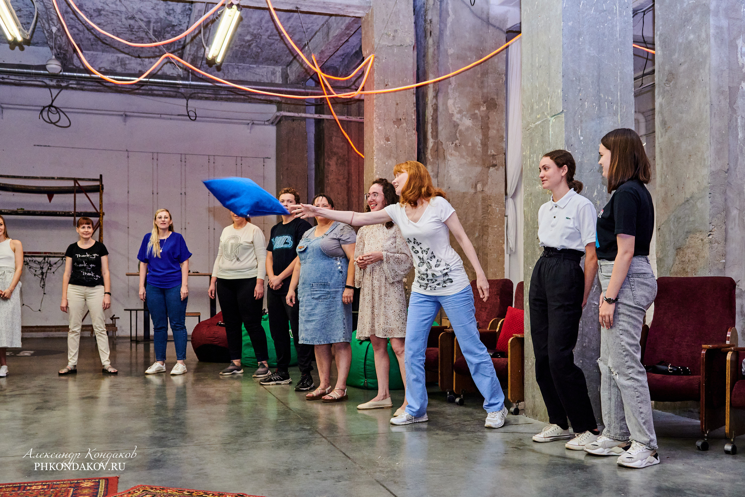 Фотограф события импровизация иваново фотосессия. Фотограф в Иваново: Каталожная съемка одежды и постельного белья, Wildberries