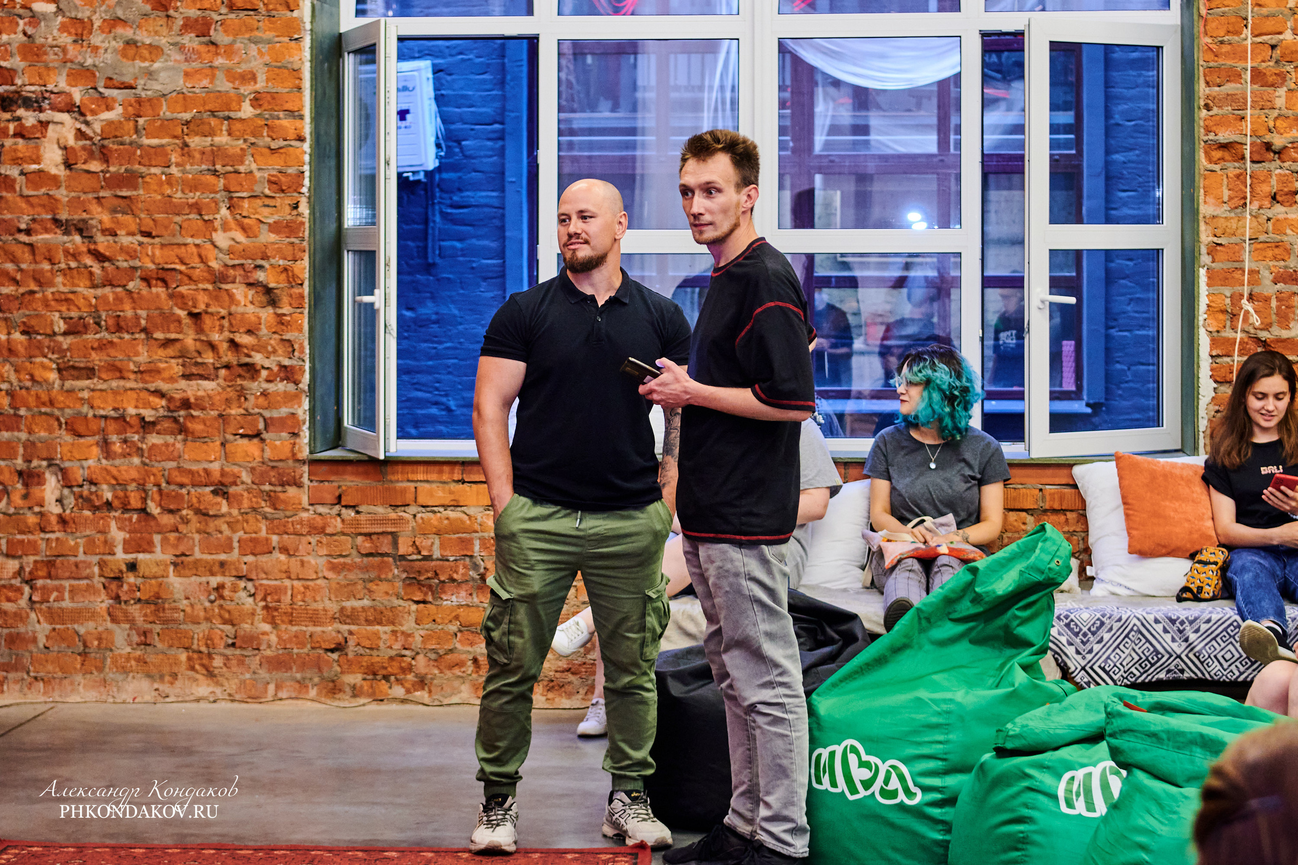 Фотограф события импровизация иваново фотосессия. Фотограф в Иваново: Каталожная съемка одежды и постельного белья, Wildberries