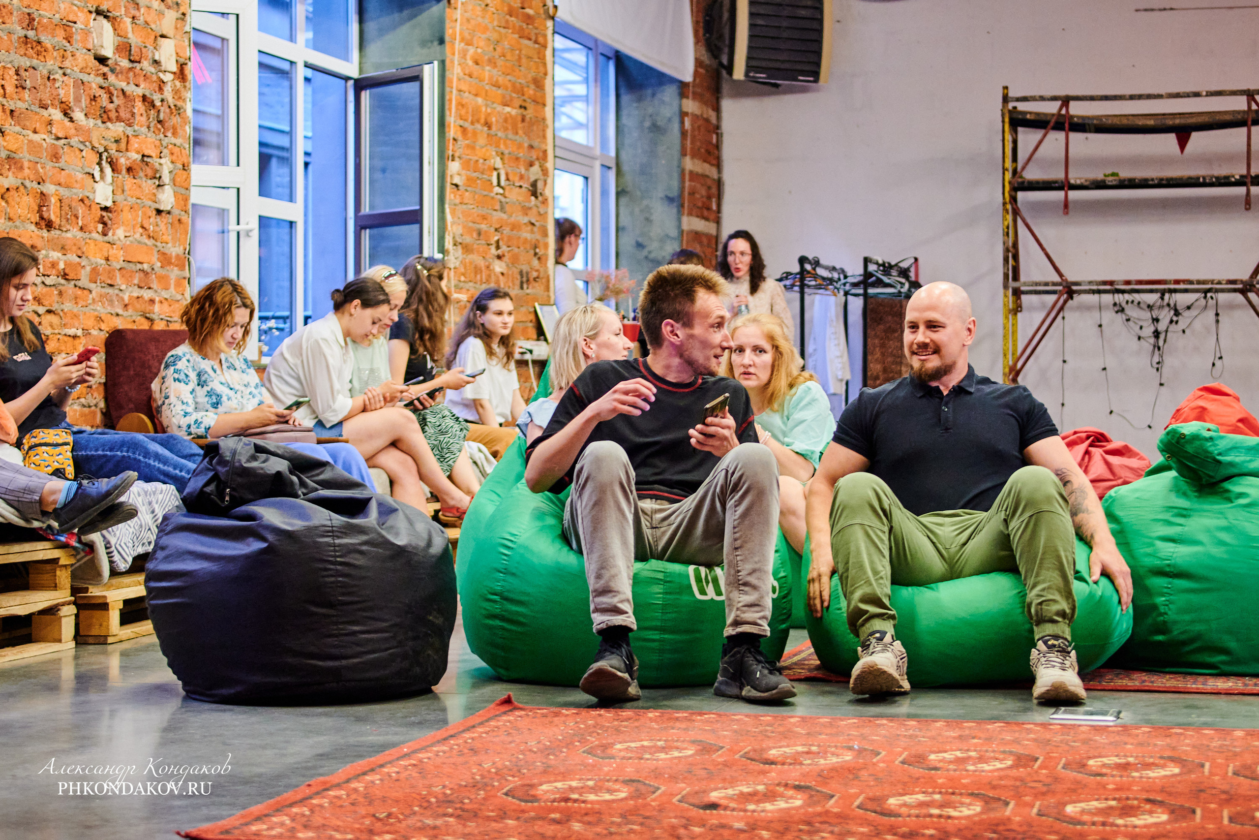 Фотограф события импровизация иваново фотосессия. Фотограф в Иваново: Каталожная съемка одежды и постельного белья, Wildberries